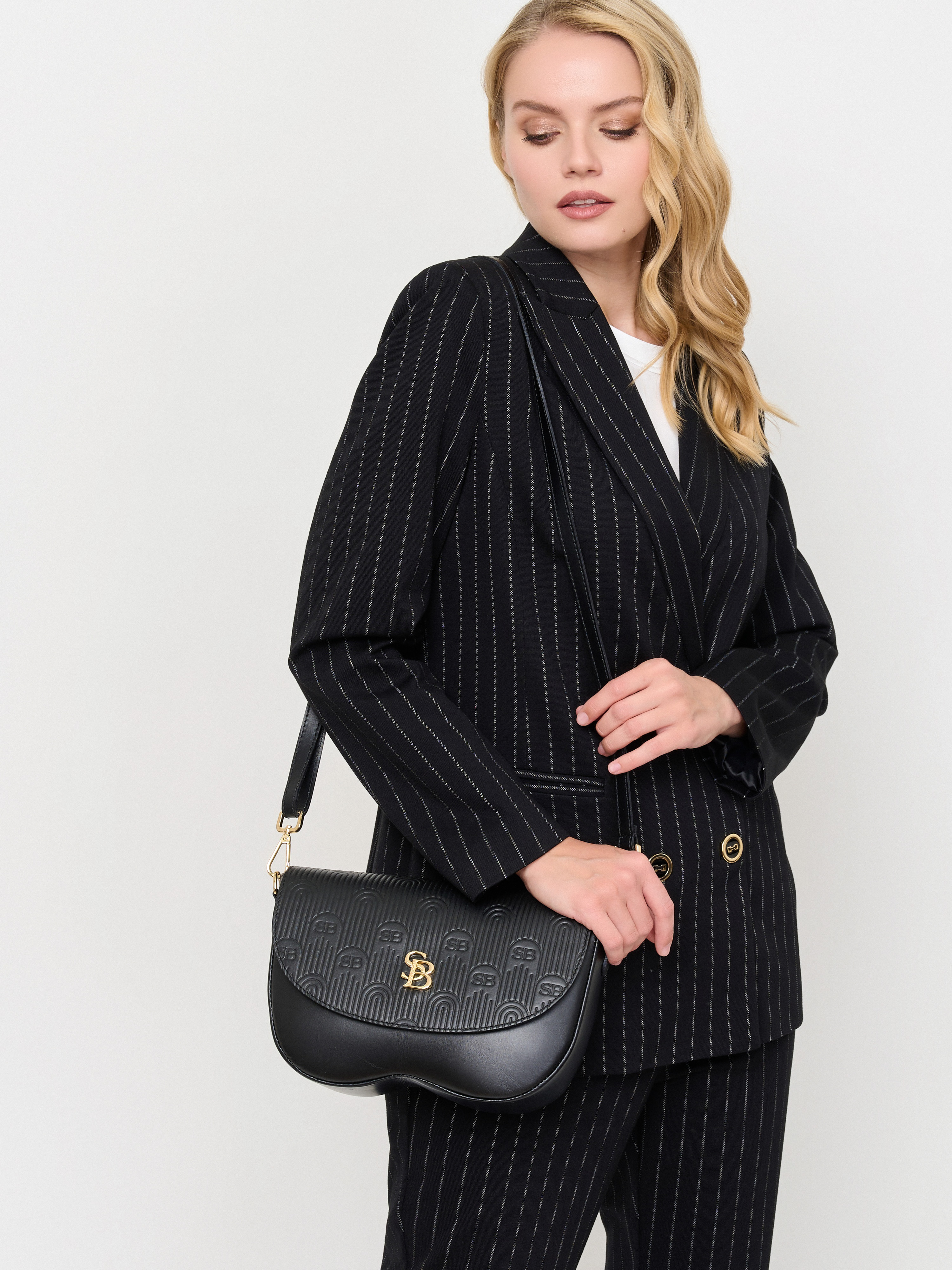 Э2495/24-02 Сумка Sara Burglar