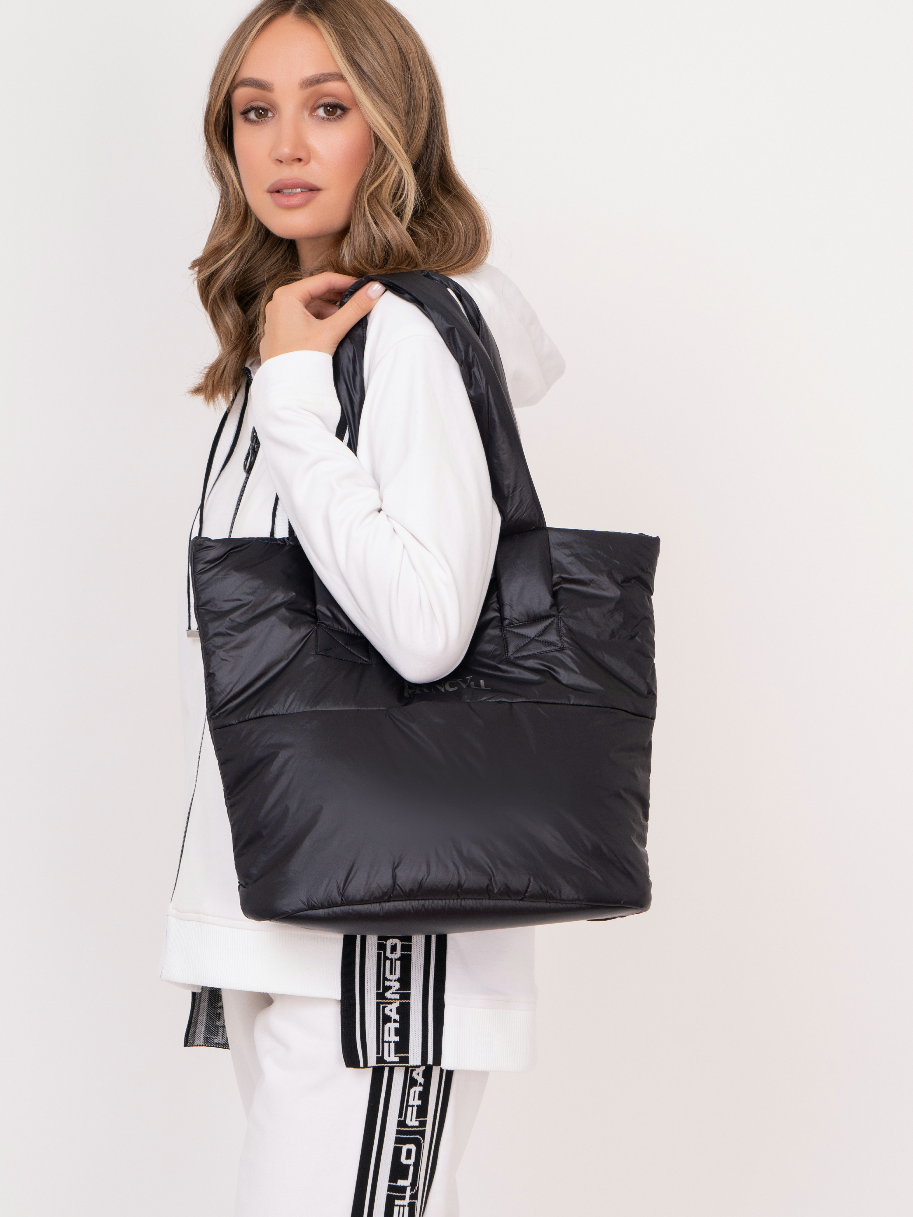 Э1049-222-100/21-02 Сумка Franco Vello