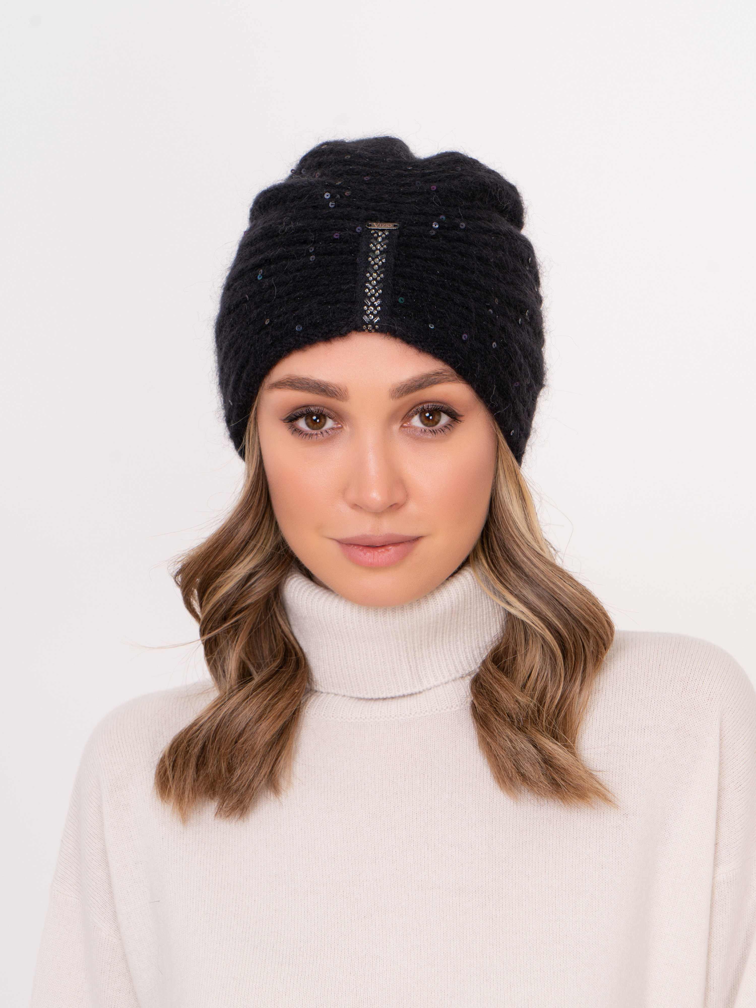 Э6942 N/21-02 Шапка Vizio