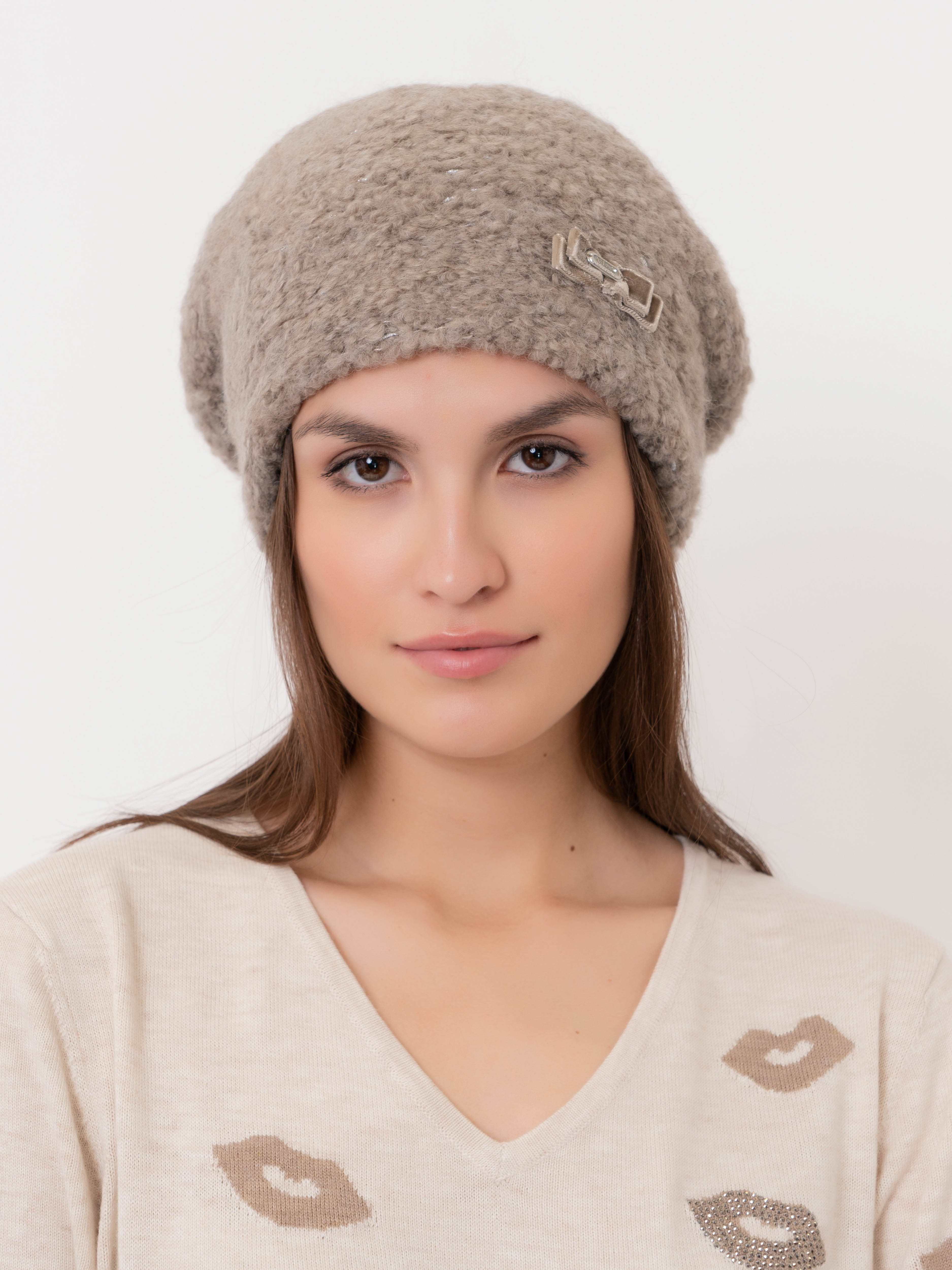 ЭS6762 B/20-2 Берет Vizio