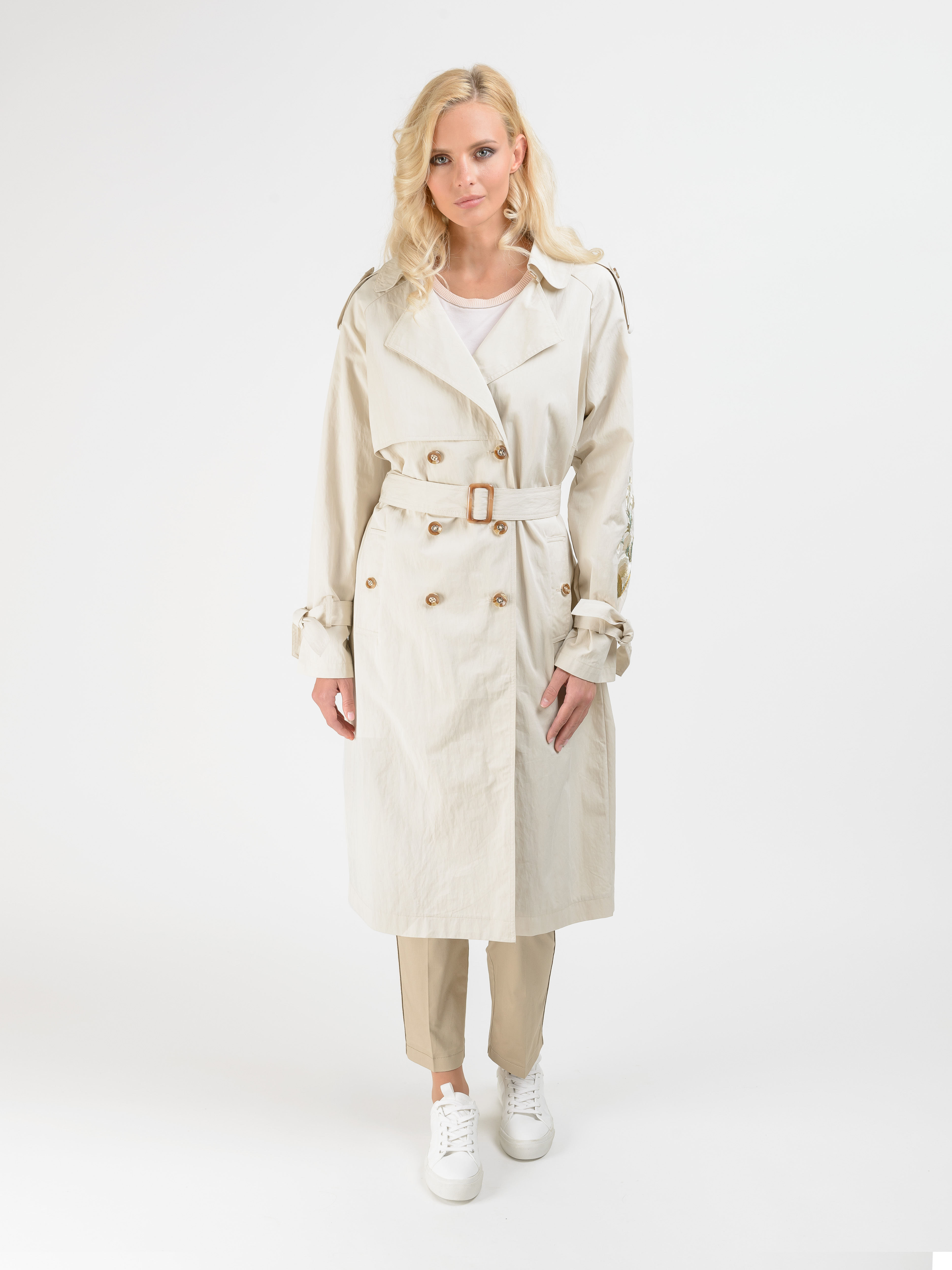 Э83131-S19/19-01 Плащ Franco Vello