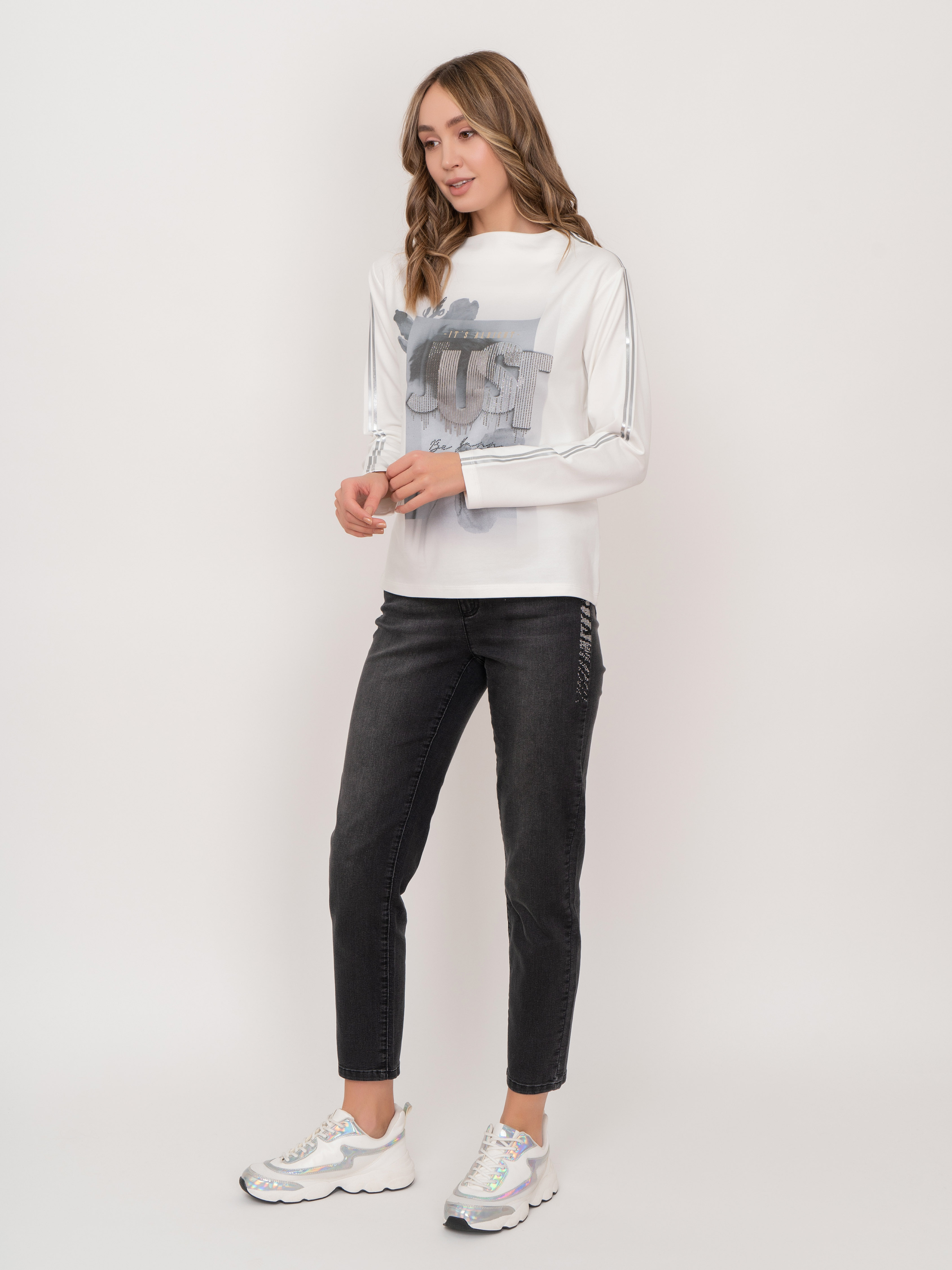 Э022301/21-02 Футболка Rabe