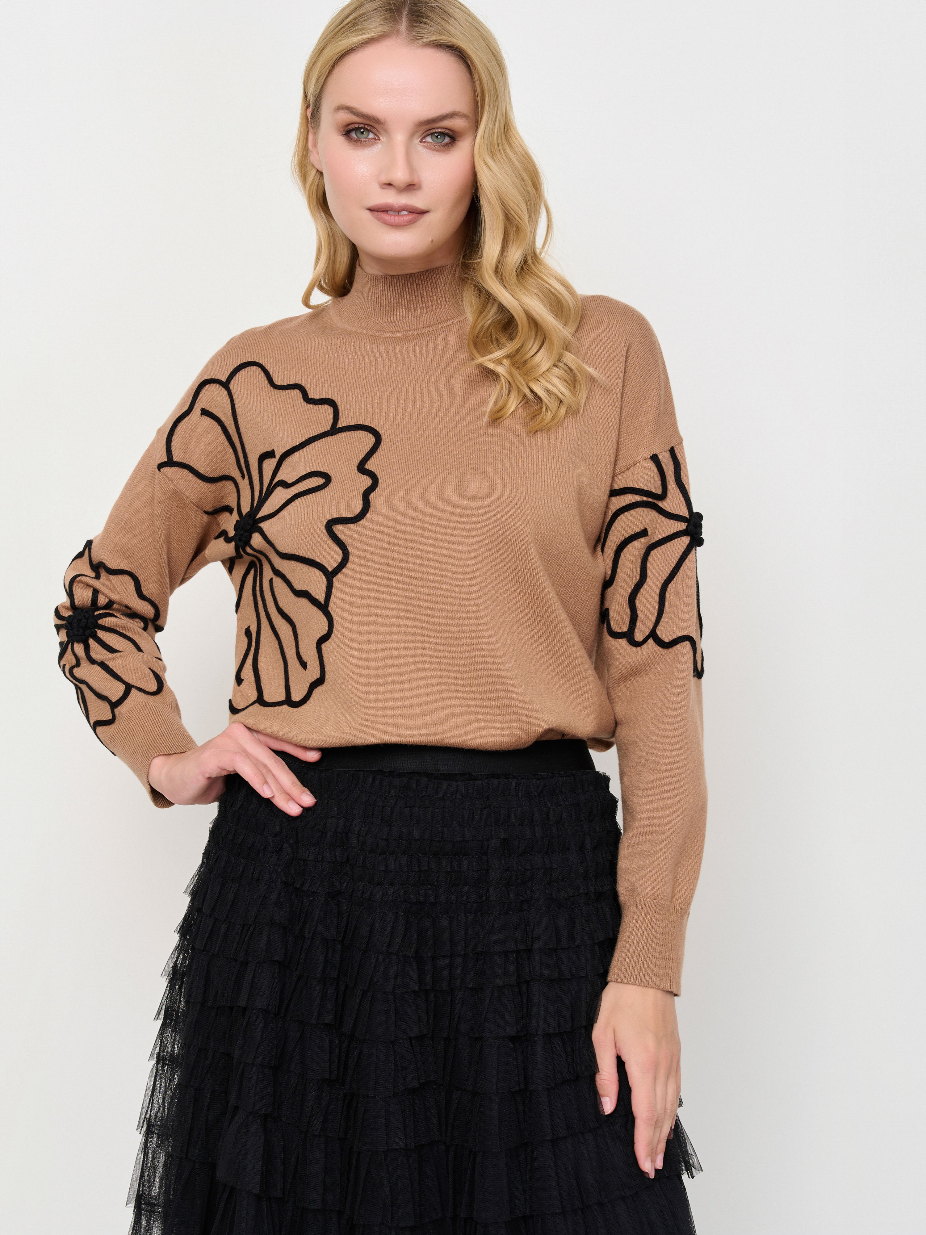 ЭAW443/м/24-02 Свитер LEO & UGO