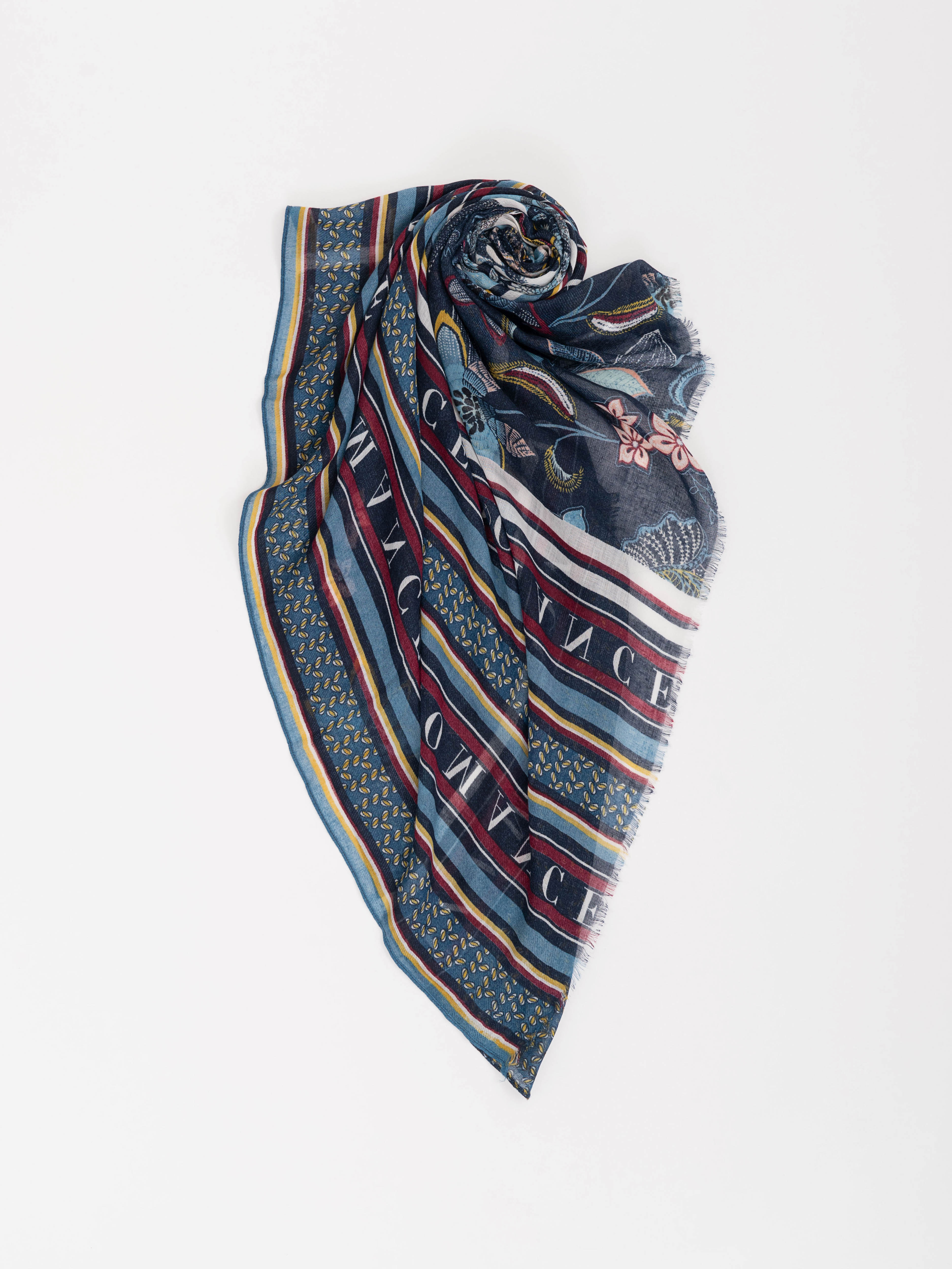 Э3056/1601/20-02 Палантин Betty Barclay