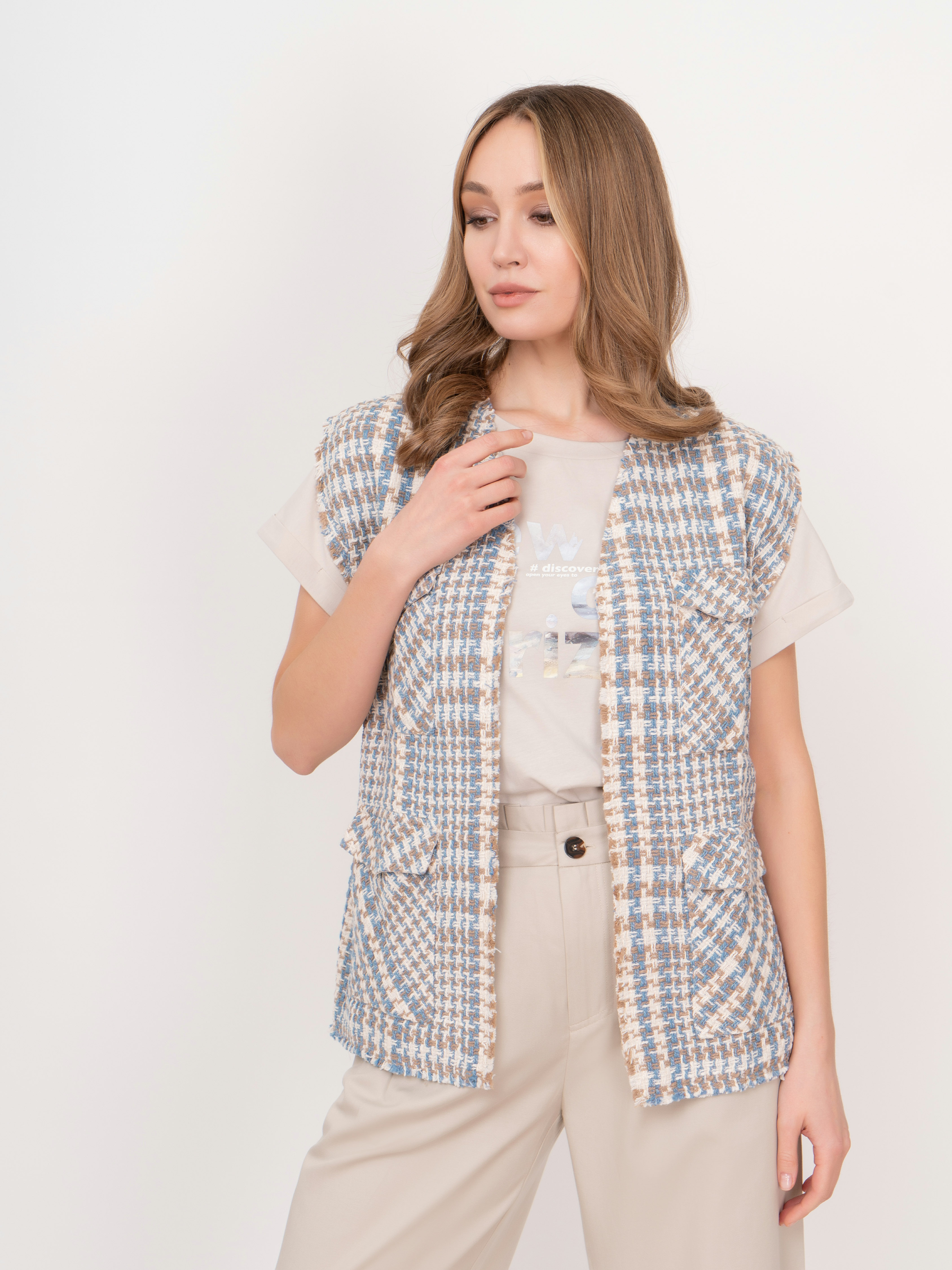 Э221110/10199/22-01 Жилет (жакет без рукавов) Unq