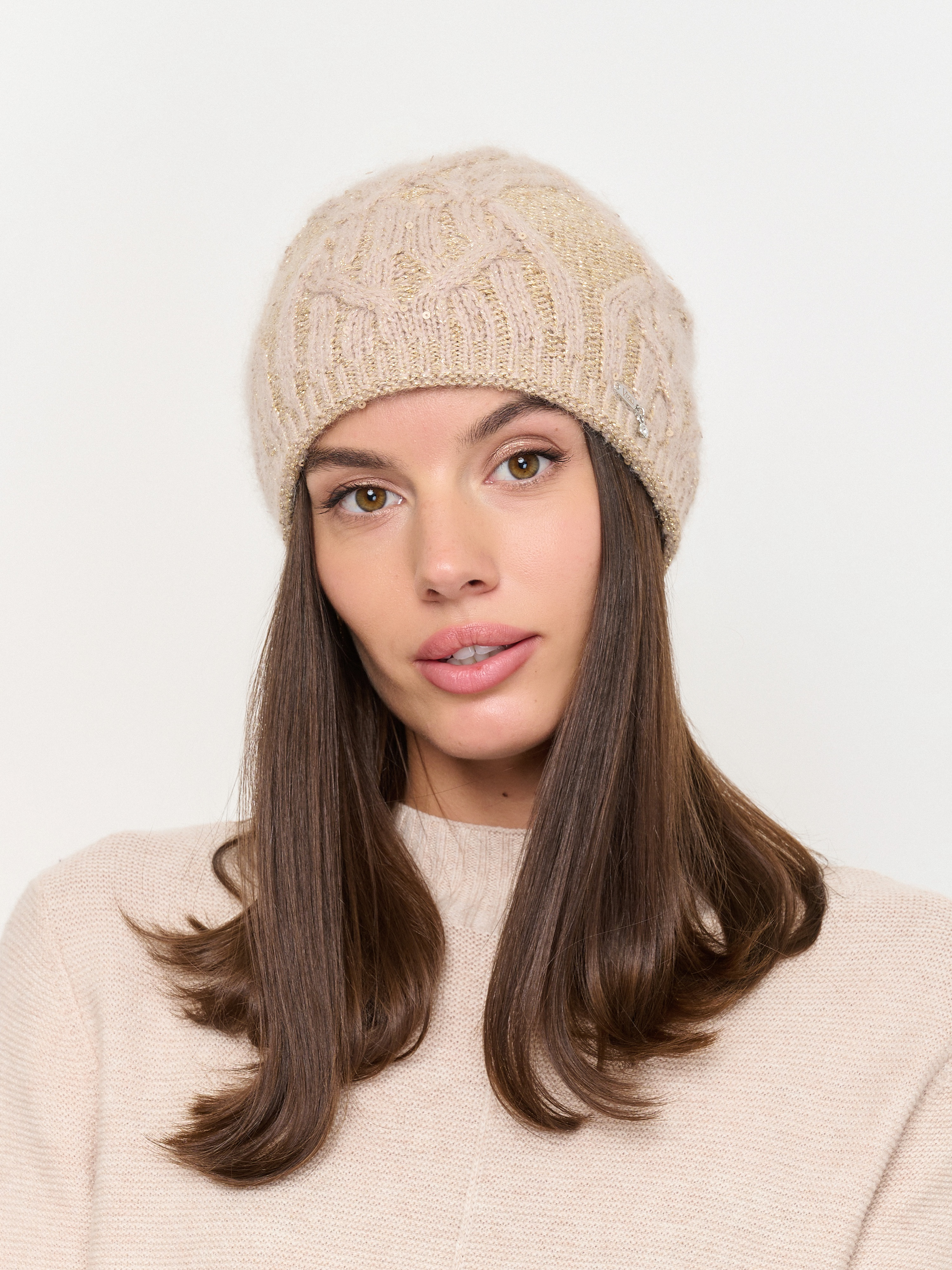 ЭSS1363CY/24-02 Шапка Vizio