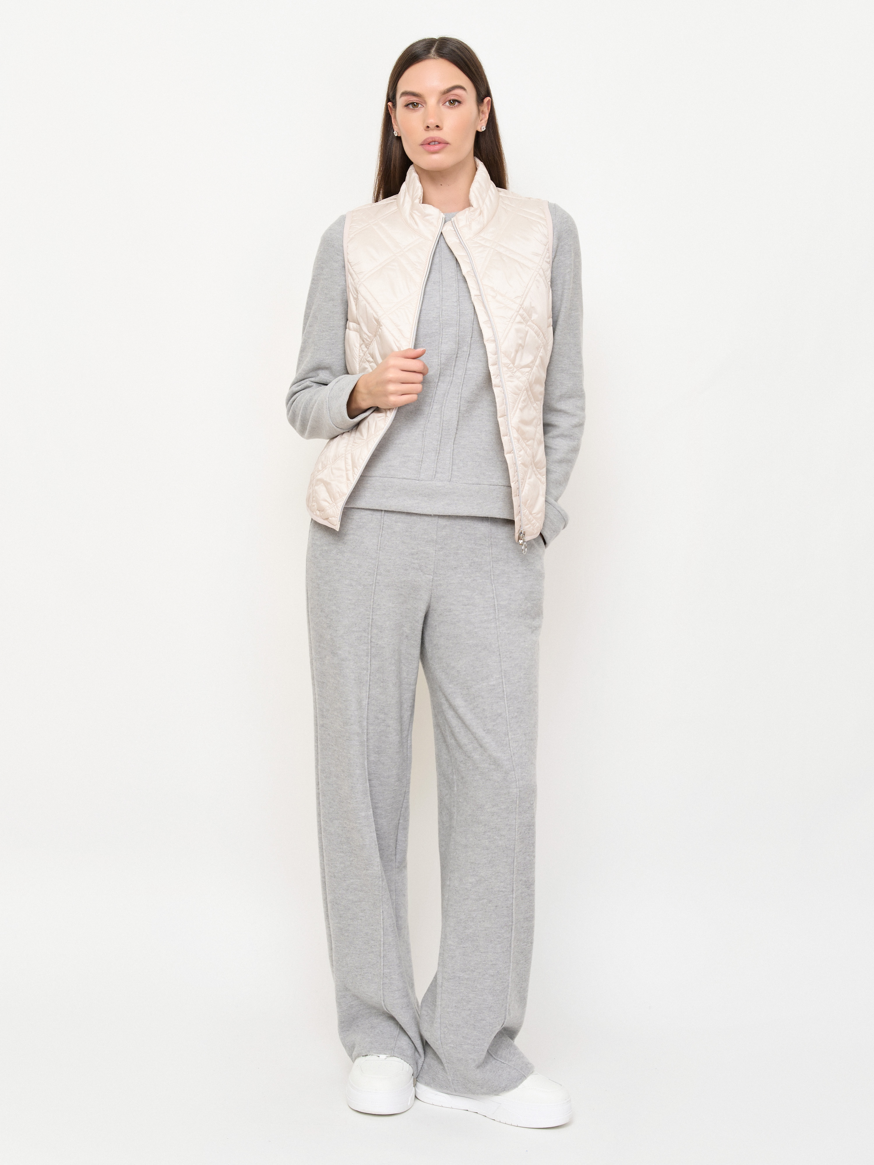 Э7220/1040/м/24-02 Жилет утепленный Betty Barclay