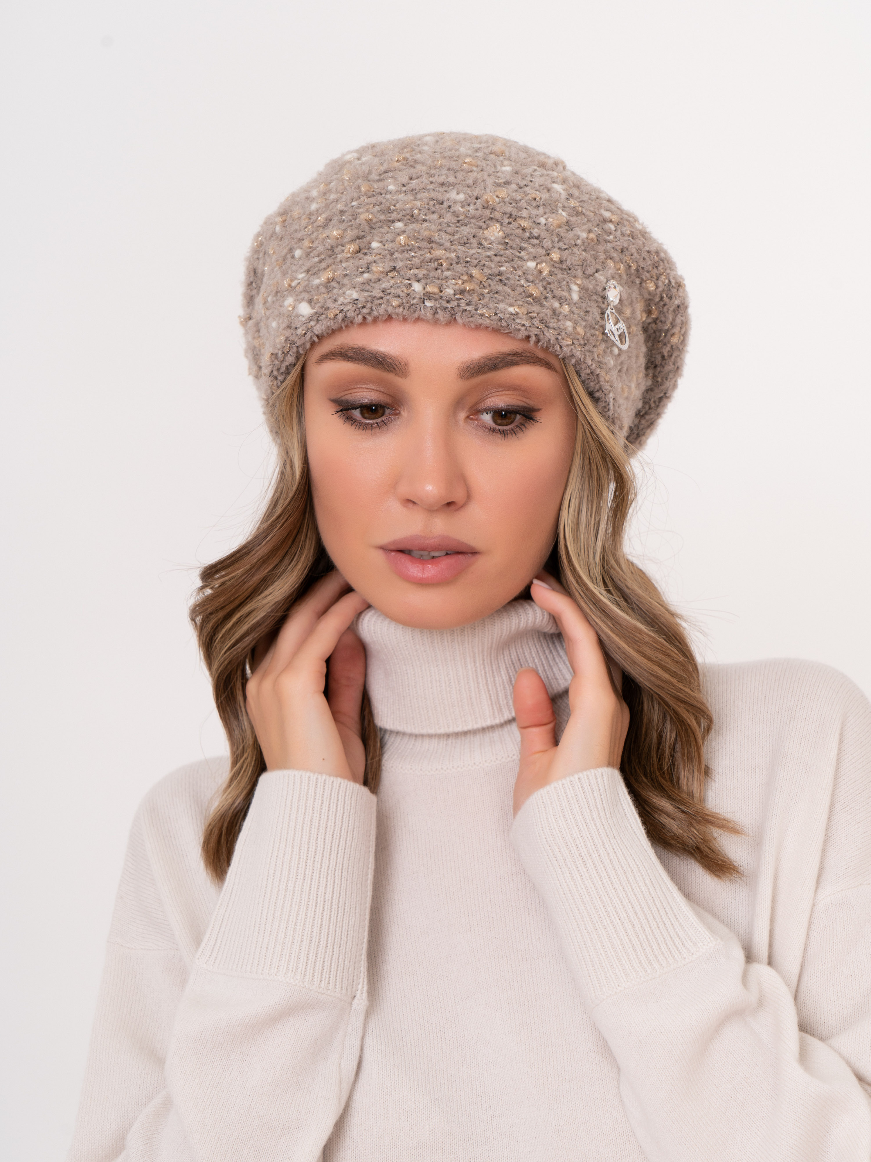 Э6959 B/21-02 Берет Vizio