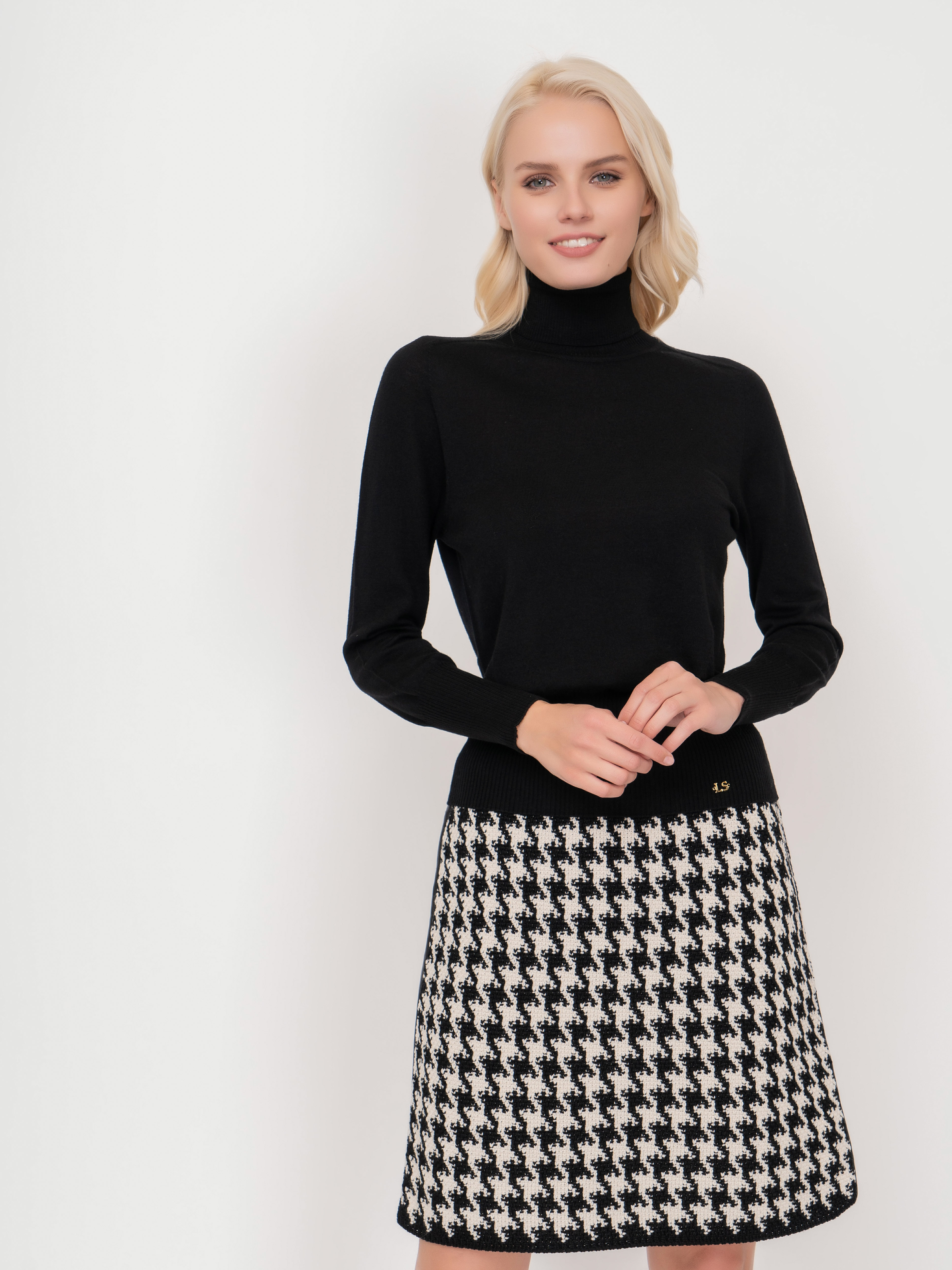 ЭMANOS/20-02 Джемпер Luisa Spagnoli