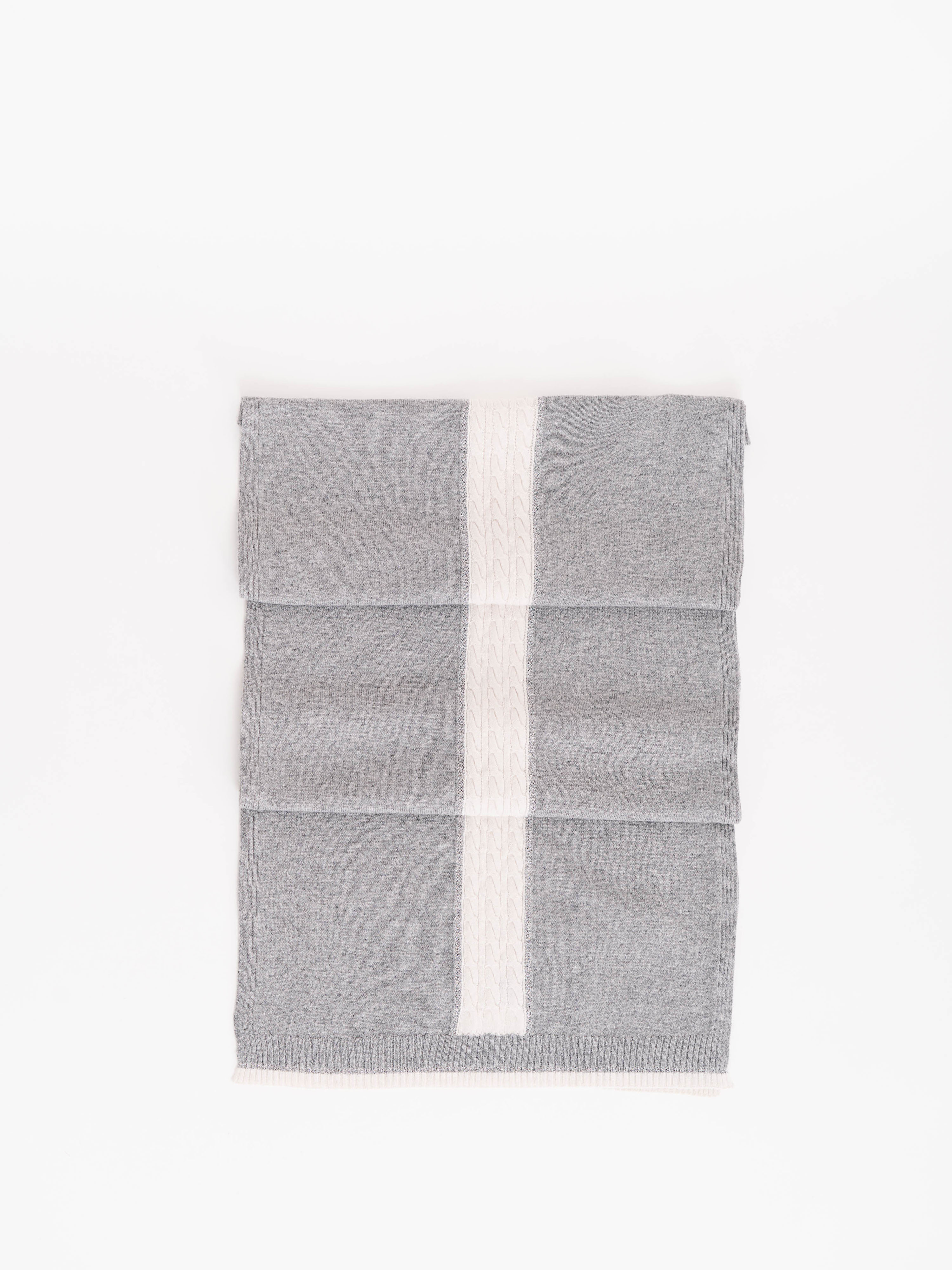 Э53055/21-02 Шарф D.Exterior