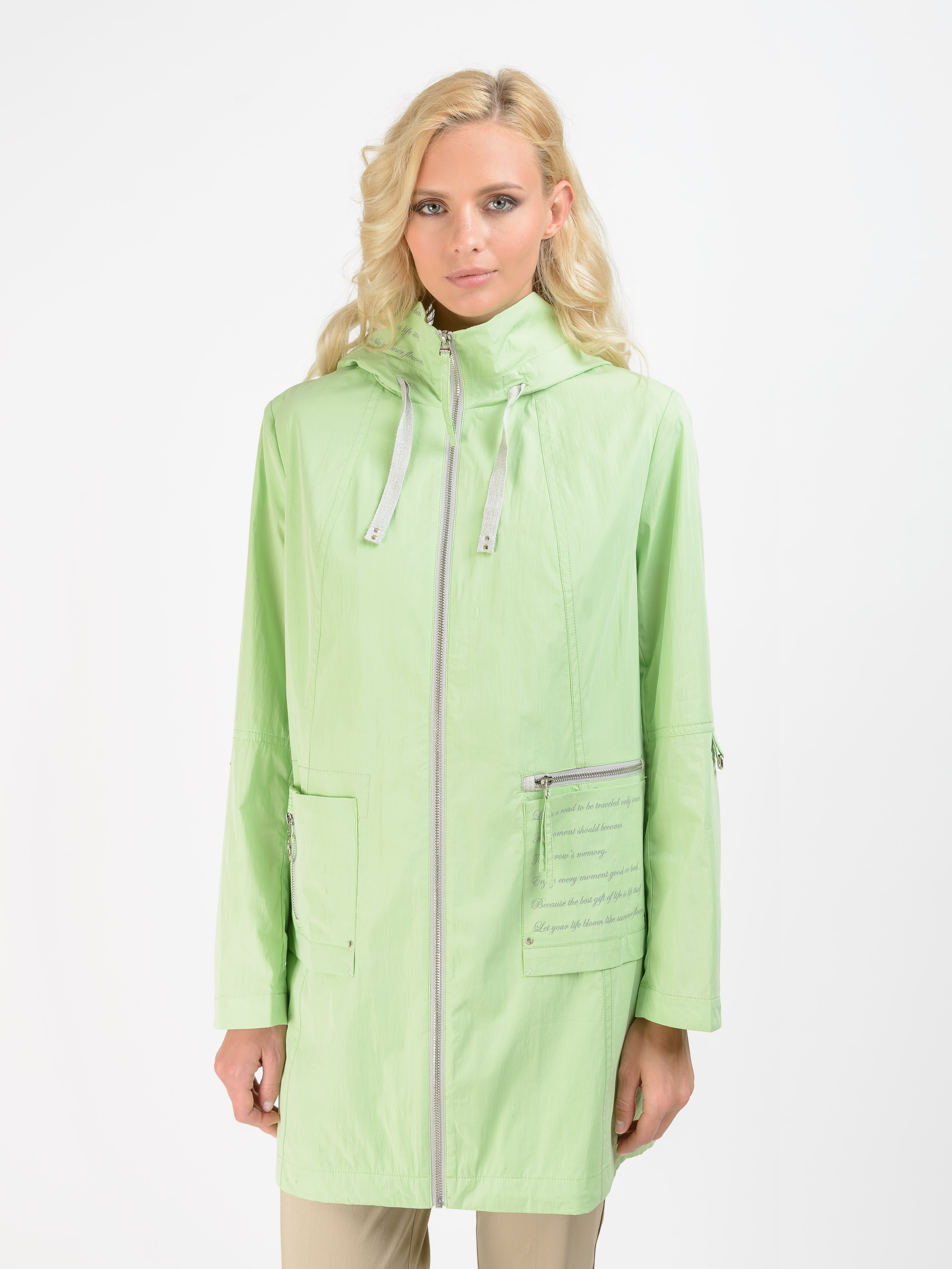 Ф83153-S19/19-01 Плащ Franco Vello