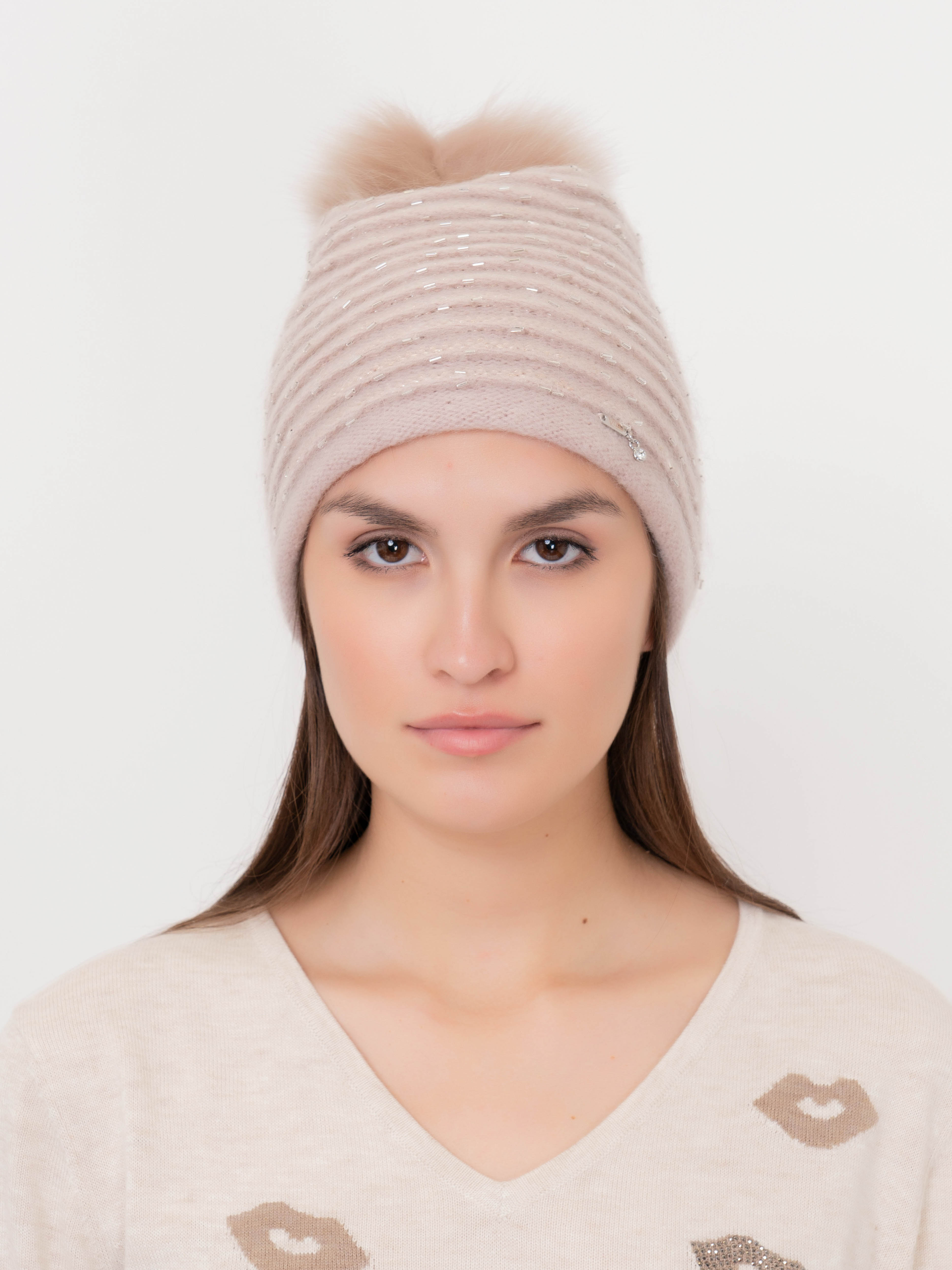 ЭS6726 CLP/20-2 Шапка с помпоном Vizio