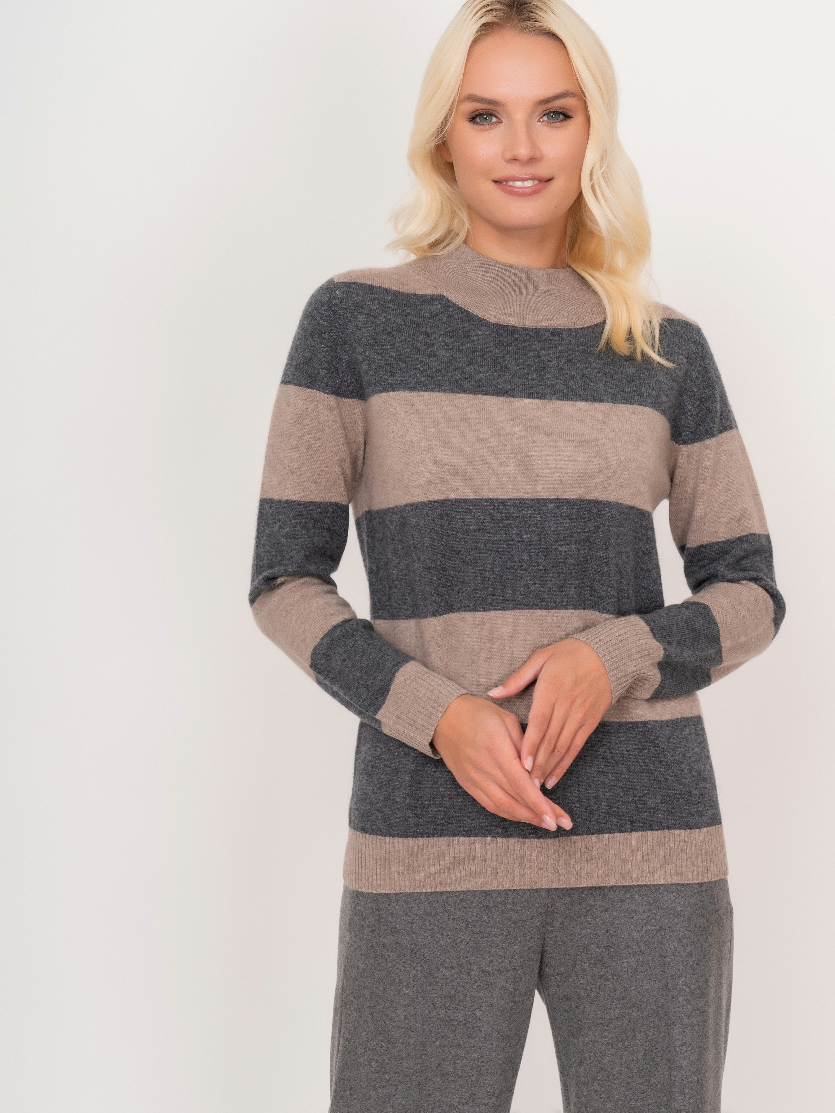 Э5250-222/21-02 Джемпер вязаный Franco Vello