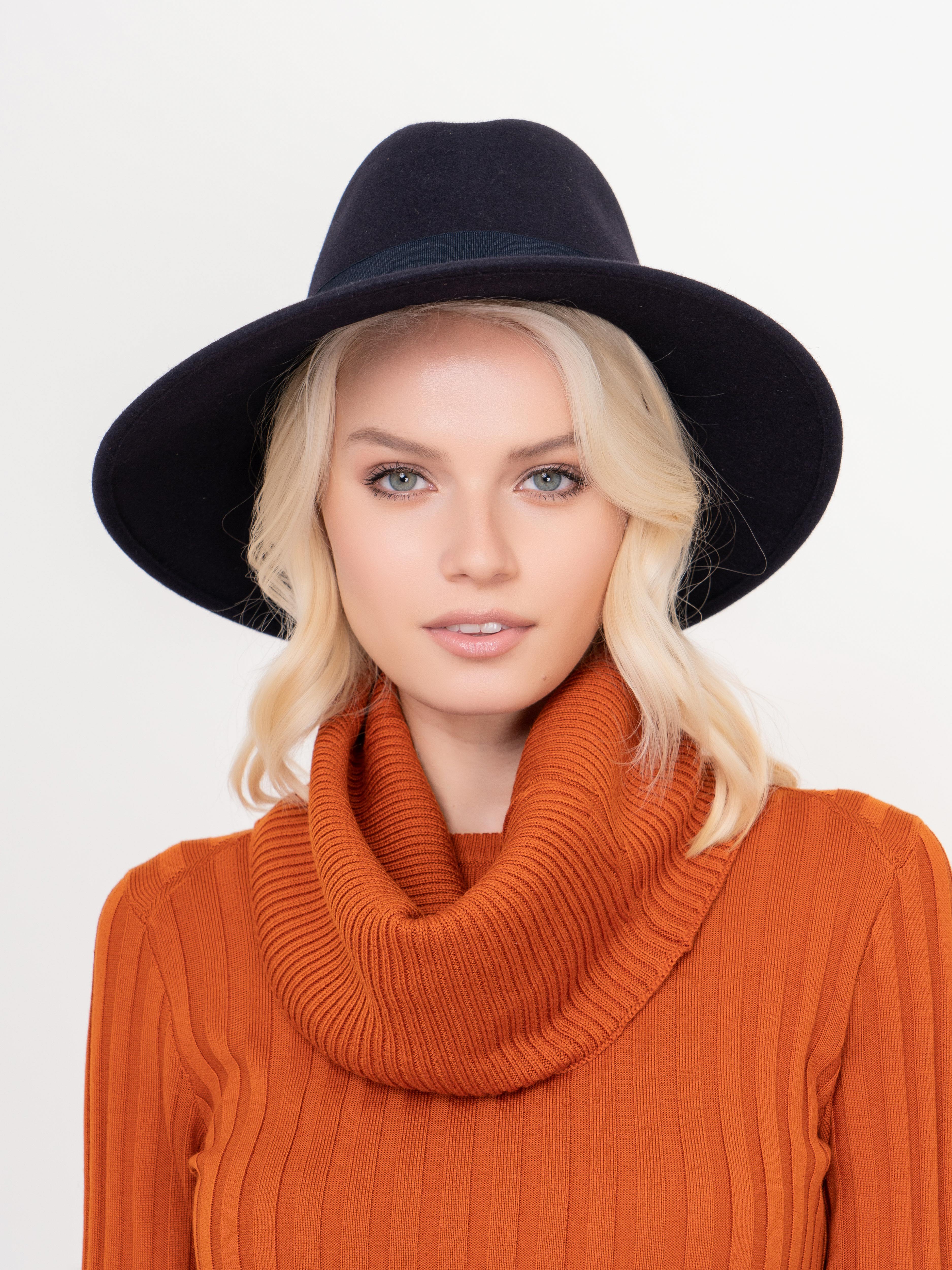 ЭREX/20-02 Шляпа Luisa Spagnoli