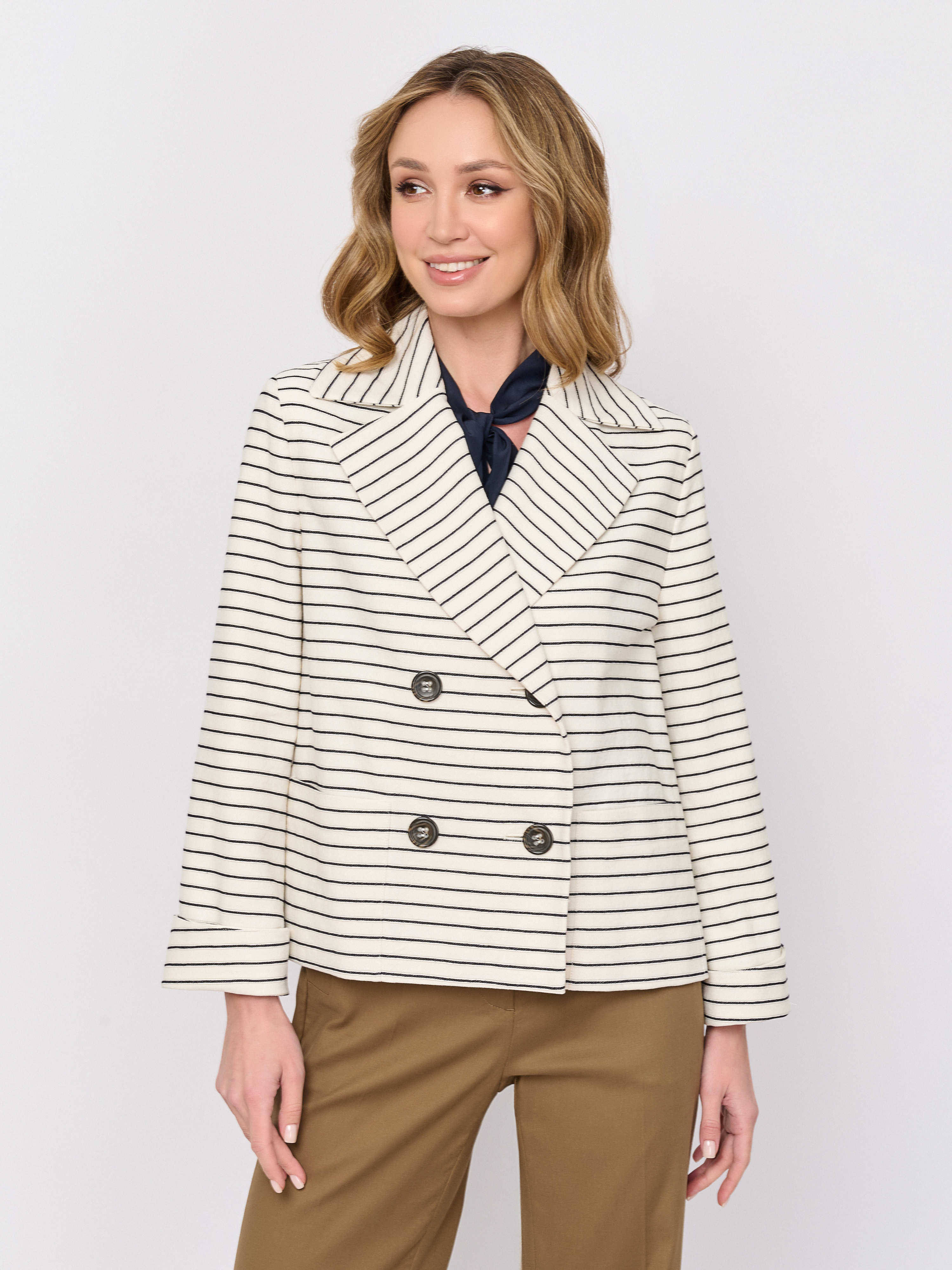 С438060/3820/м/26-01 Пиджак Luisa Cerano