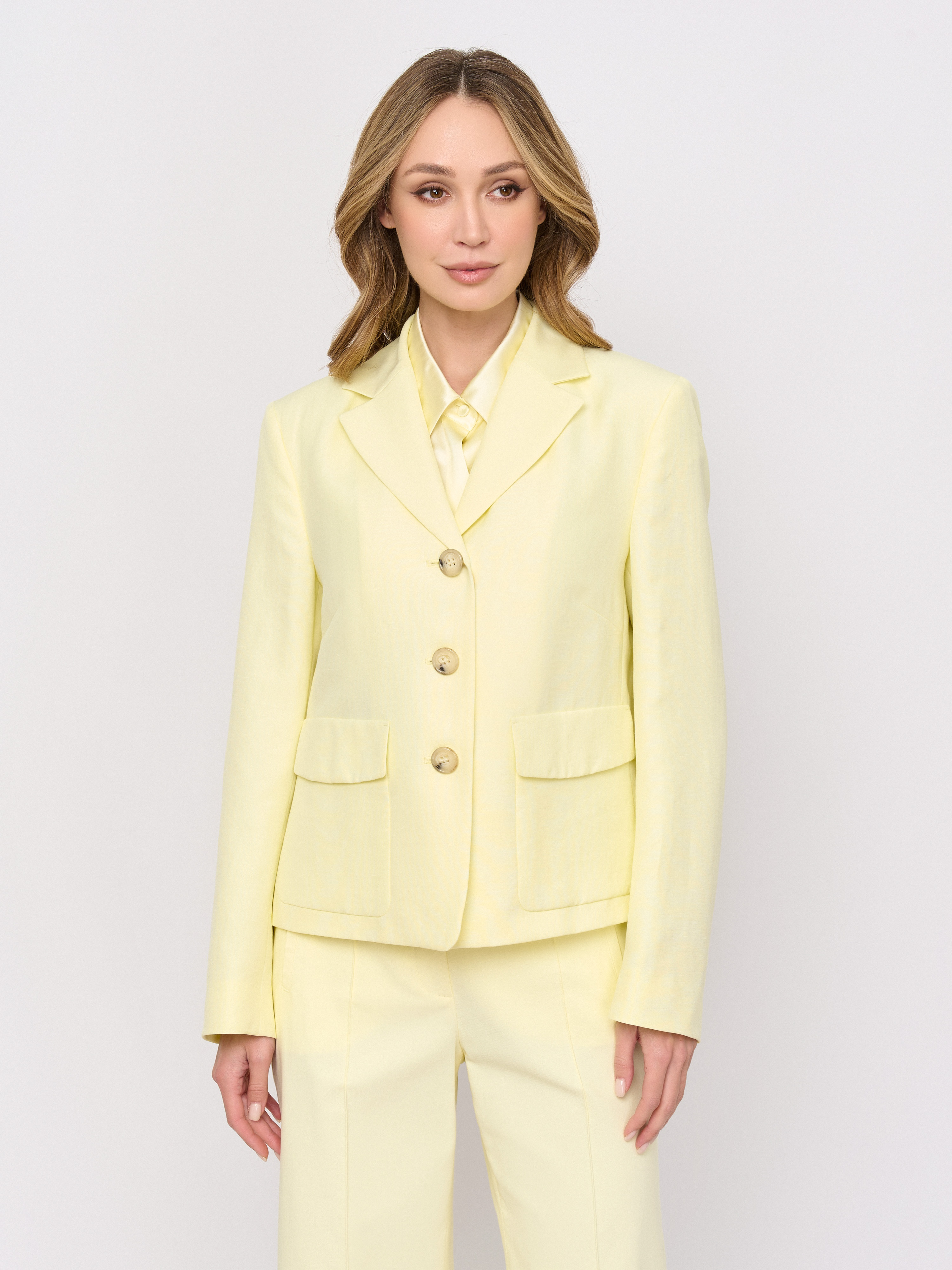 С438061/3824/м/26-01 Блейзер Luisa Cerano