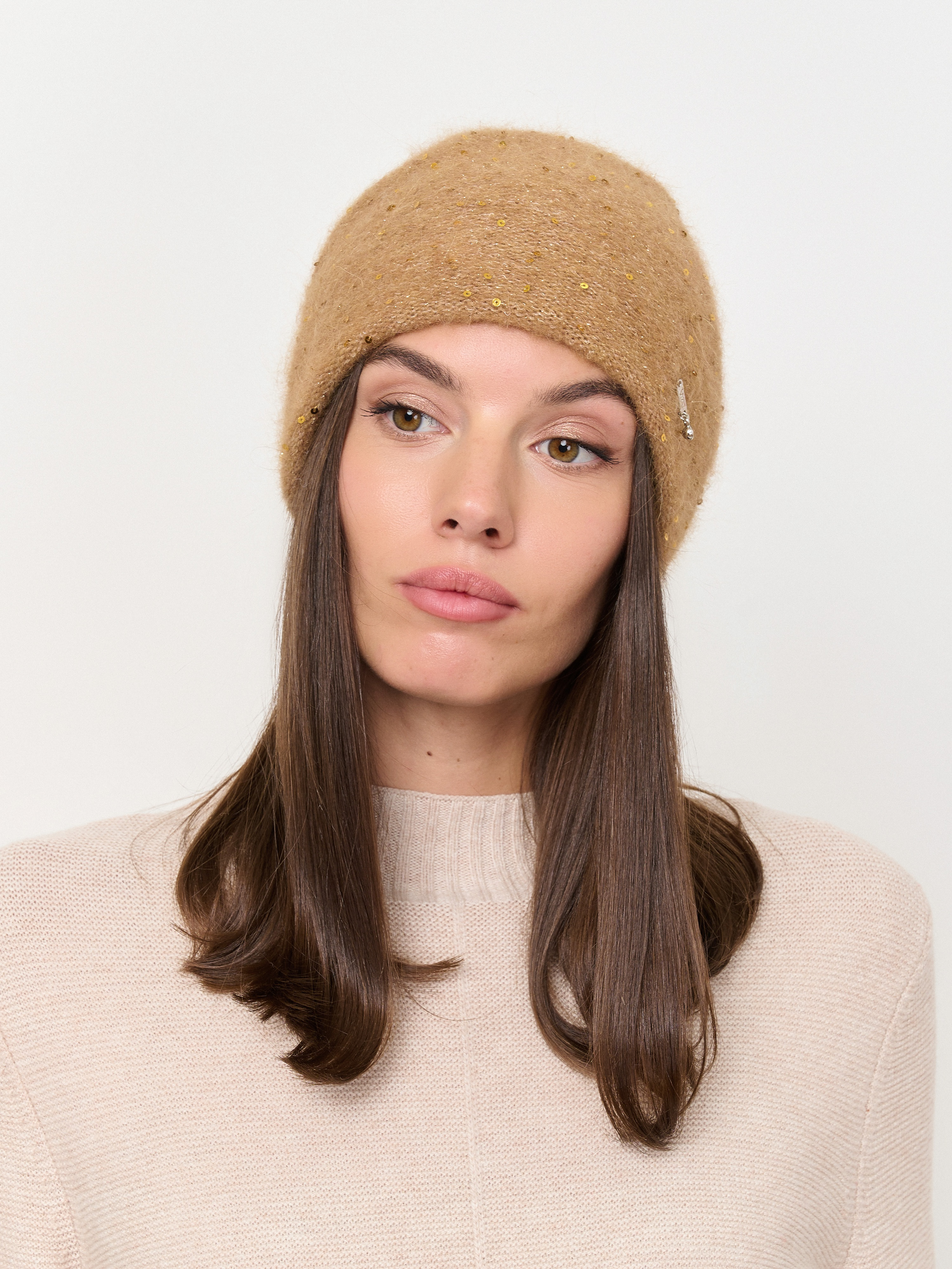 ЭSS1330CY/24-02 Шапка Vizio