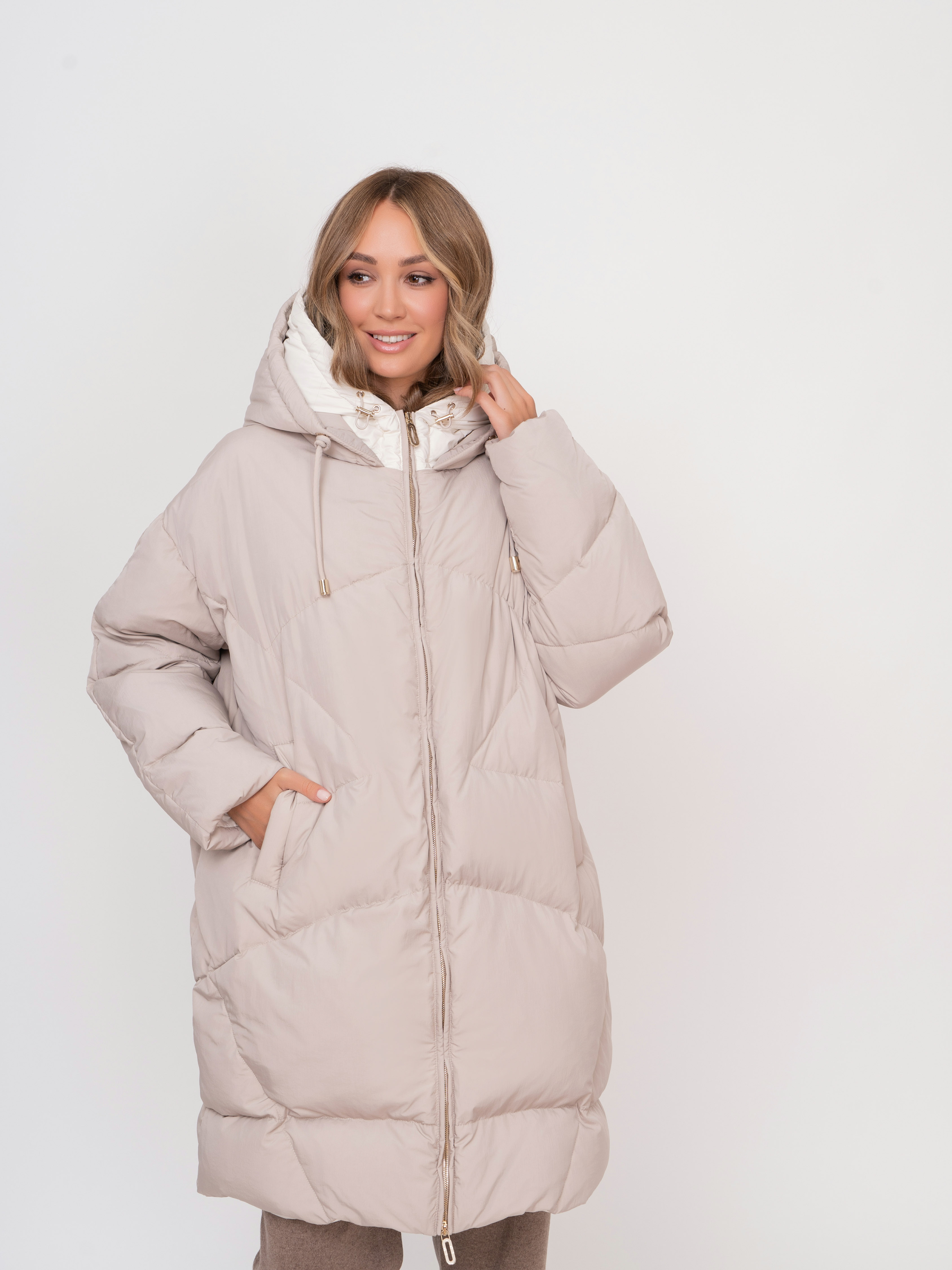 Э45T555 CRASH/м/21-02 Пальто (пуховик) Stilnology