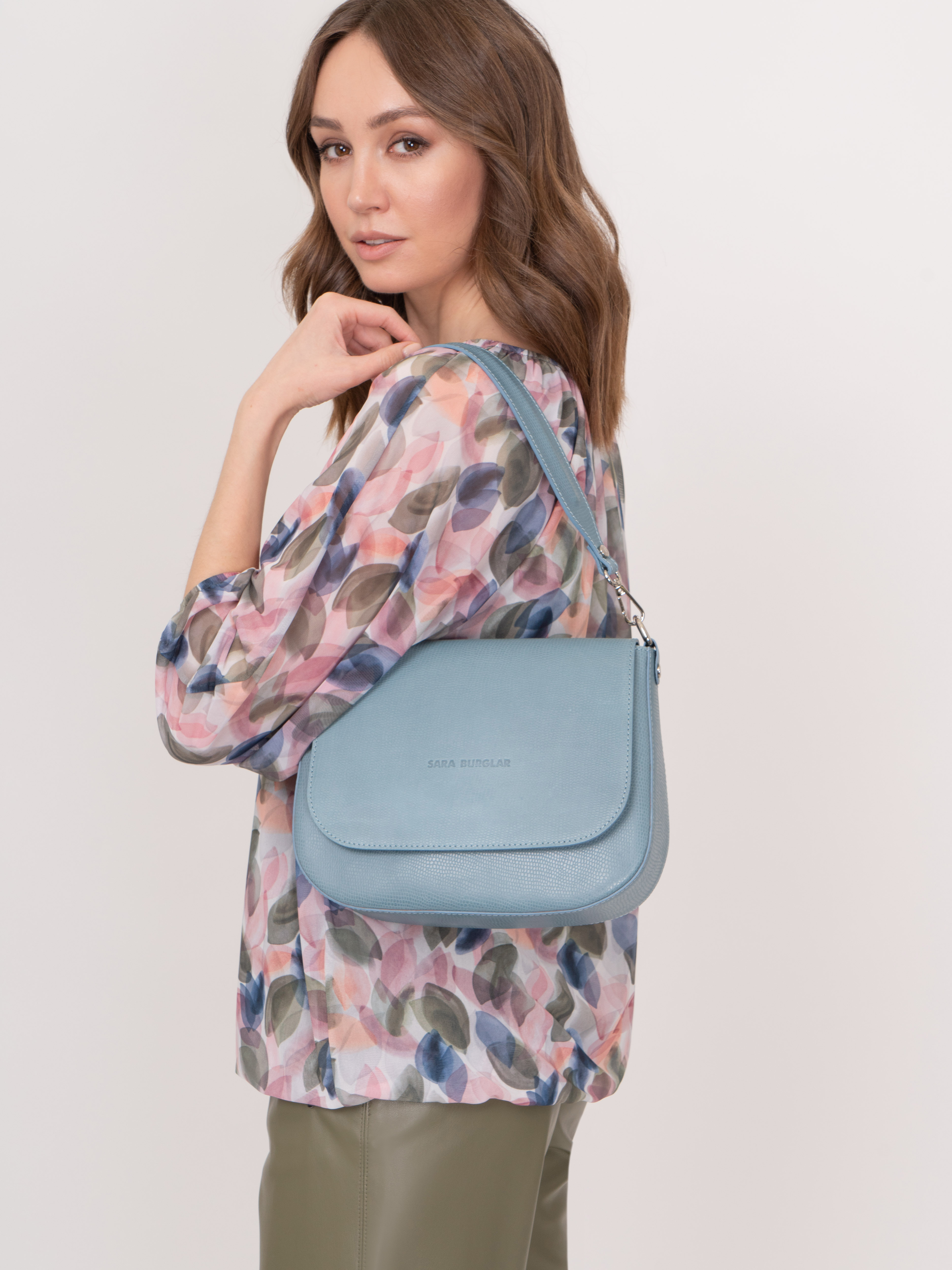 Э590/21-01 Сумка Sara Burglar