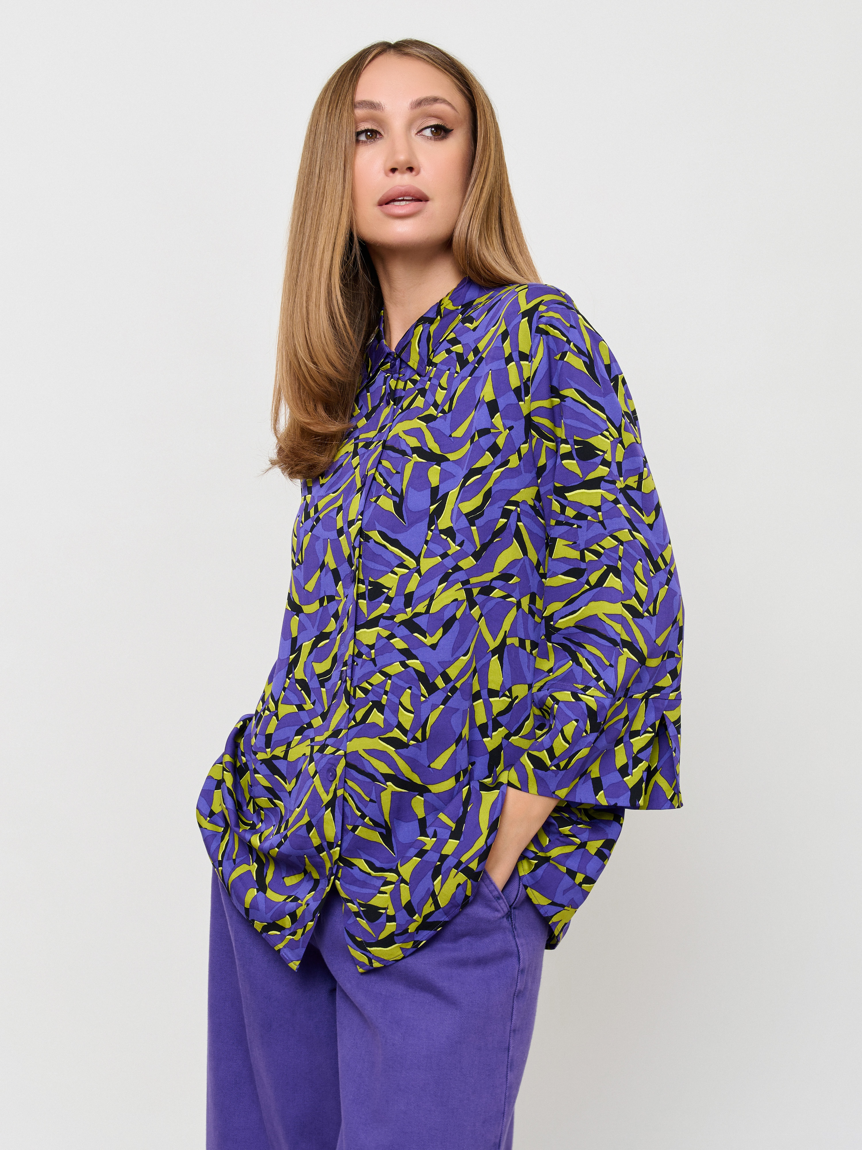 Э560503-21105/м/24-02 Блузка Samoon