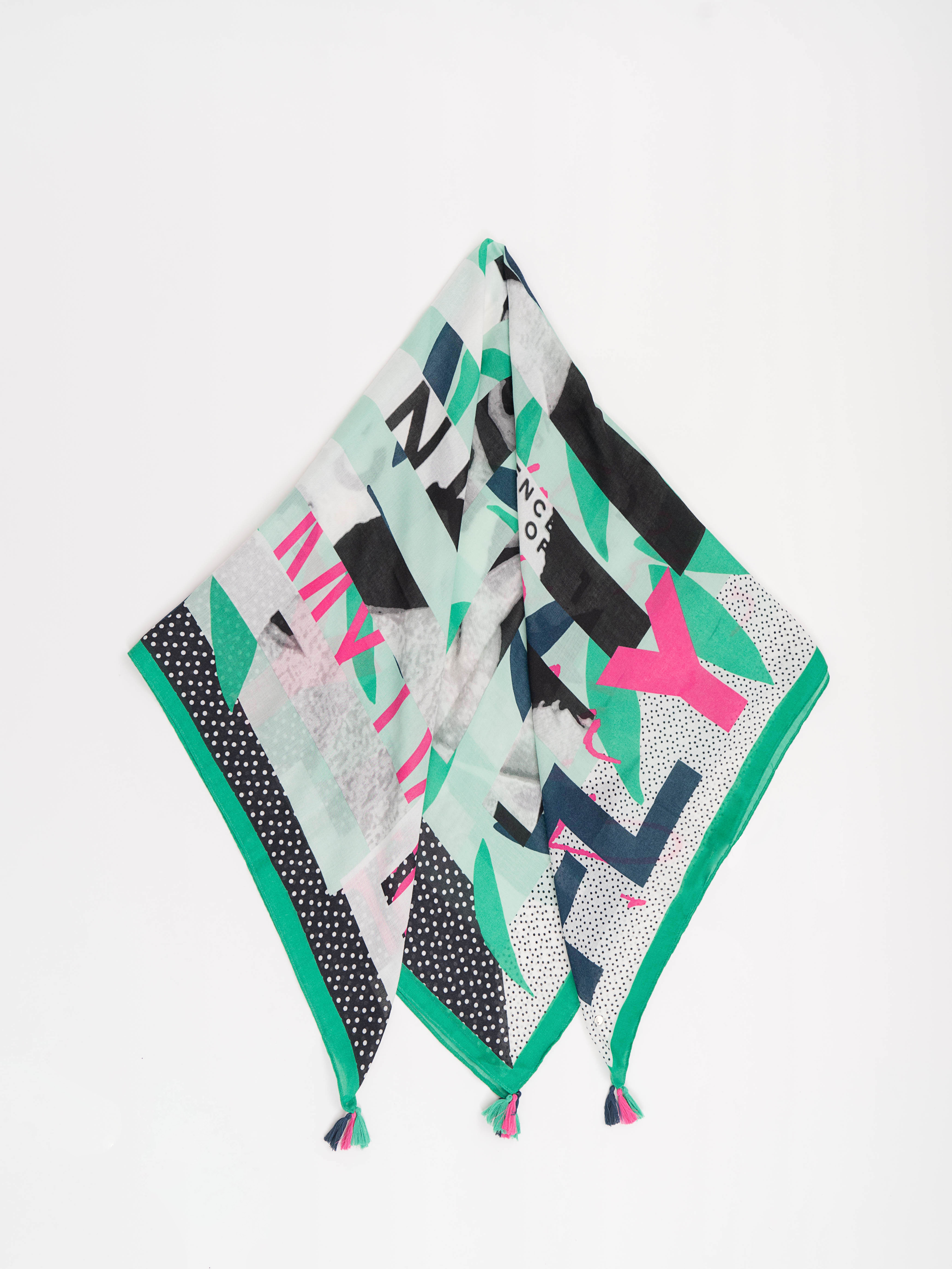 Э700005-13102/21-01 Шаль Taifun