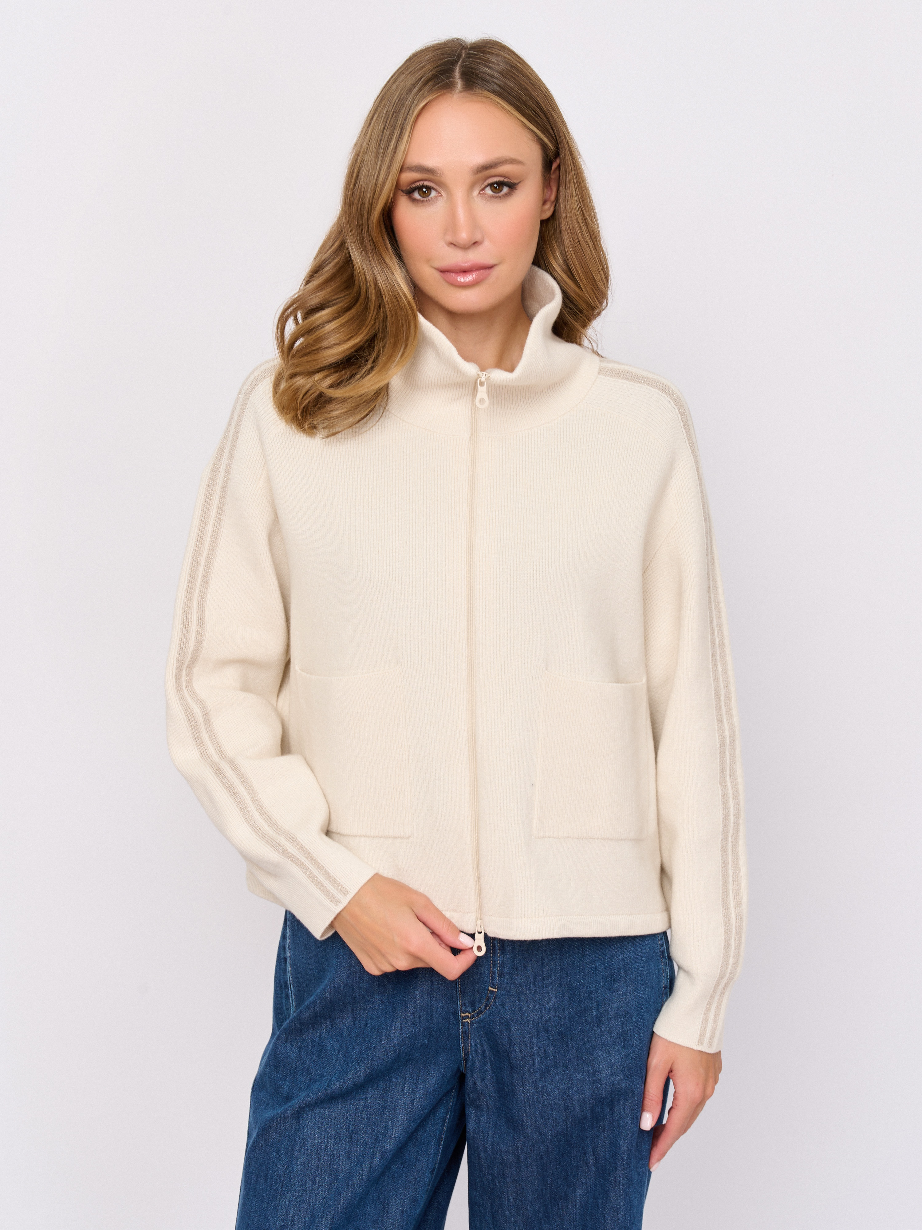 Э613520/м/25-02 Кардиган тр. Lecomte