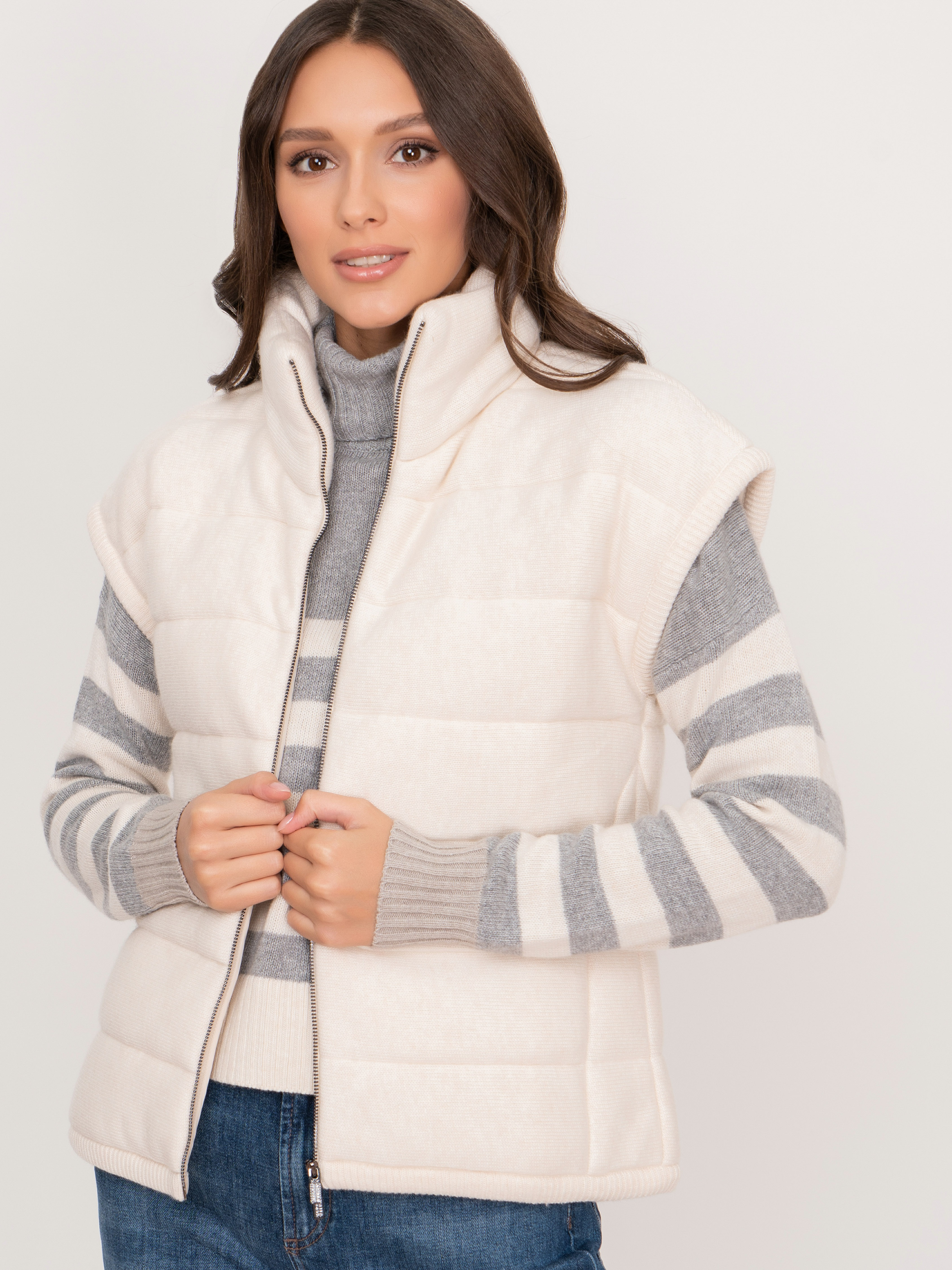 Э39060317 ONDATA/21-02 Куртка (жилет) тр. MARELLA SPORT