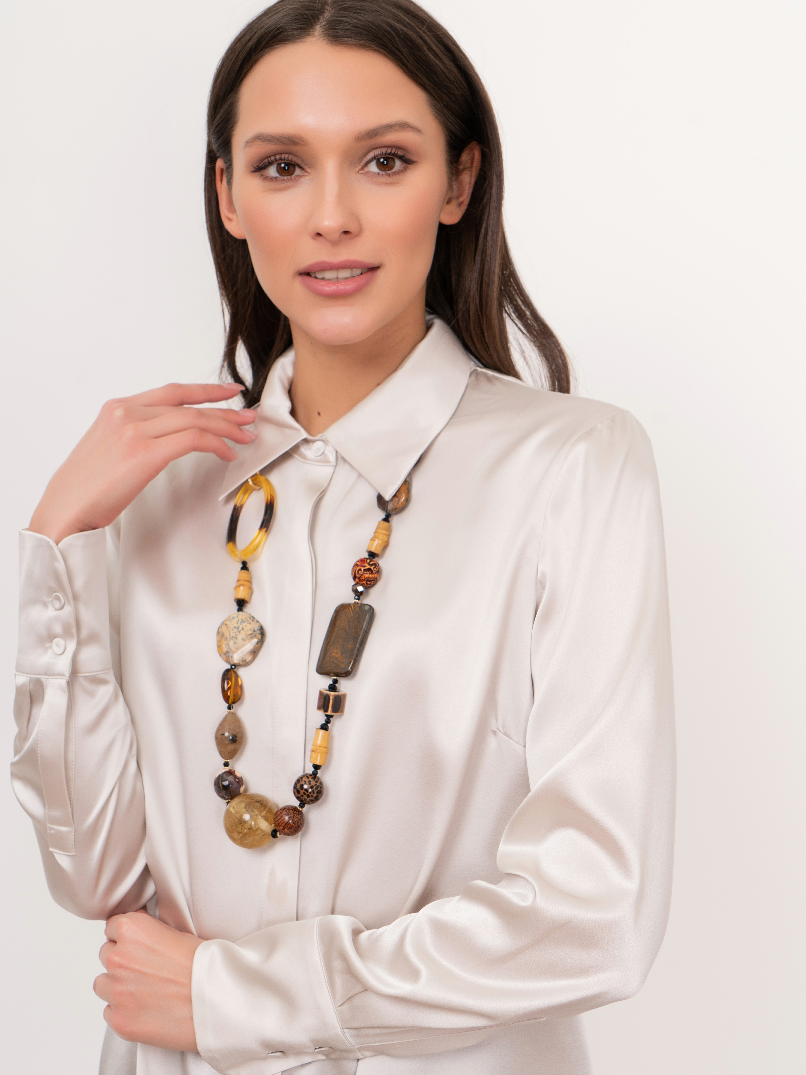 357735/21-02 Бусы Кофе в тени Эльбруса ср. Ярославна