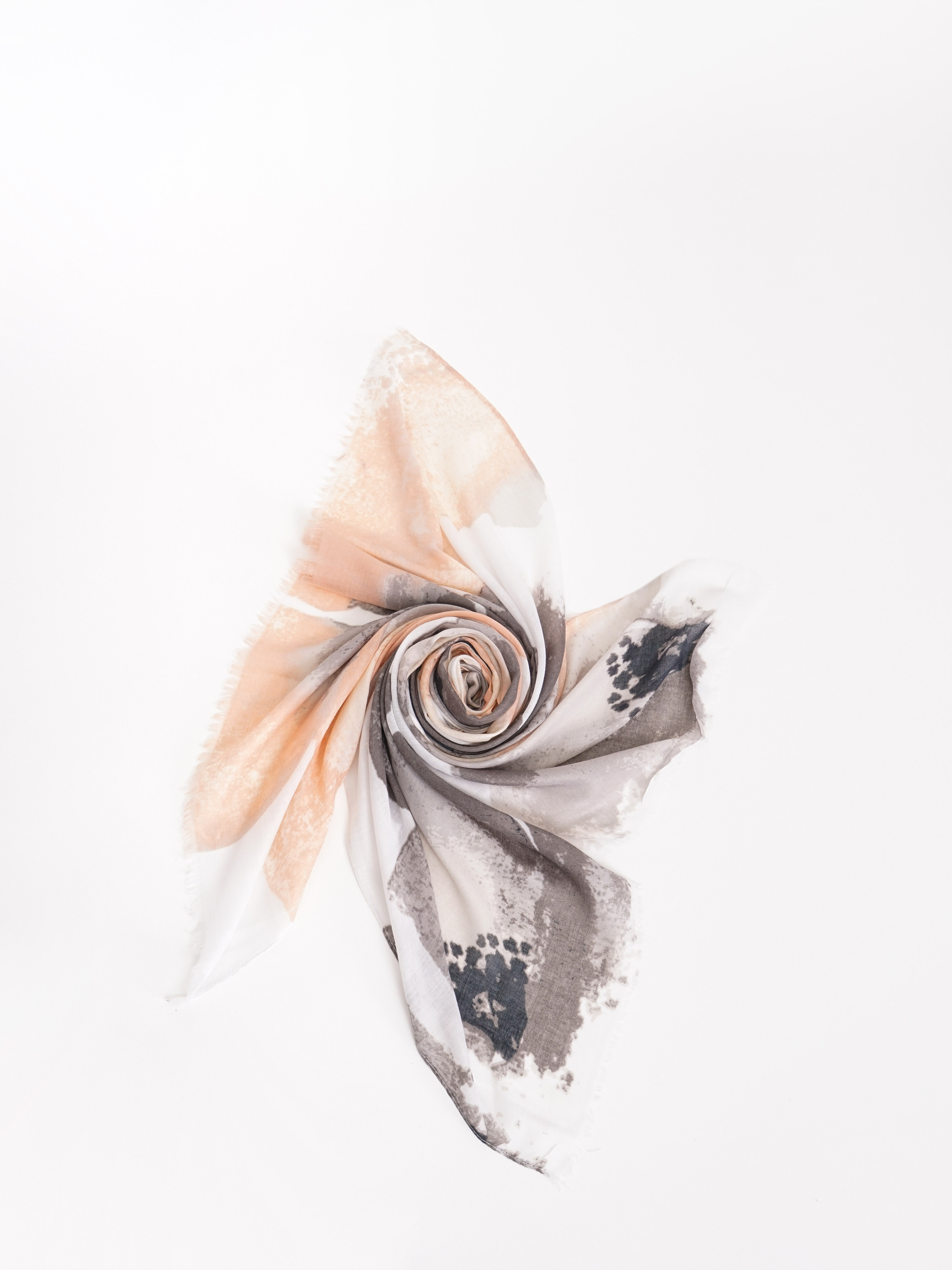 ЭLG19-449-05/22-01 Палантин Labbra