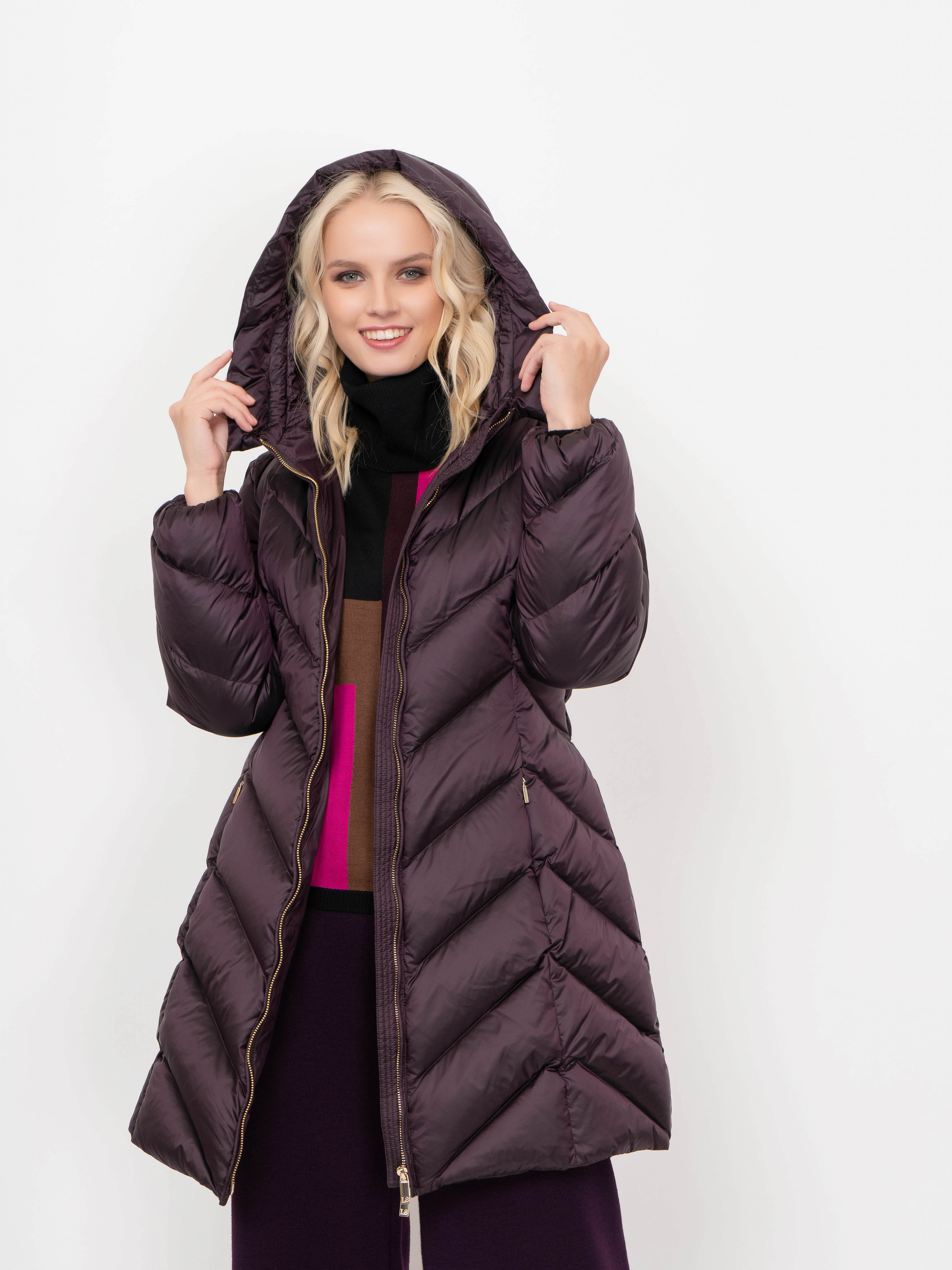 ЭSCENICO/20-02 Пальто (пуховик) Luisa Spagnoli