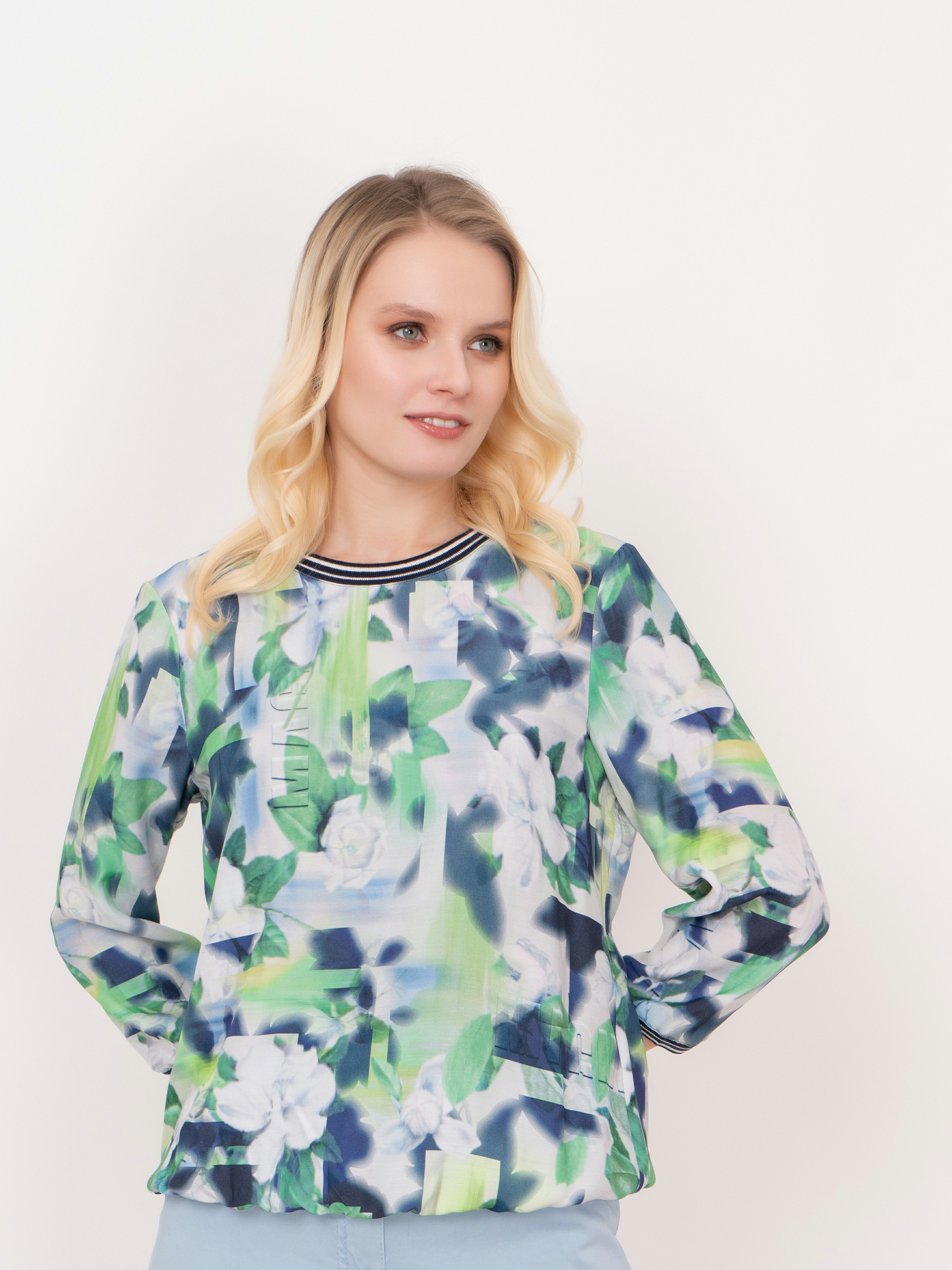 Э514100/22-01 Блузка TRabe