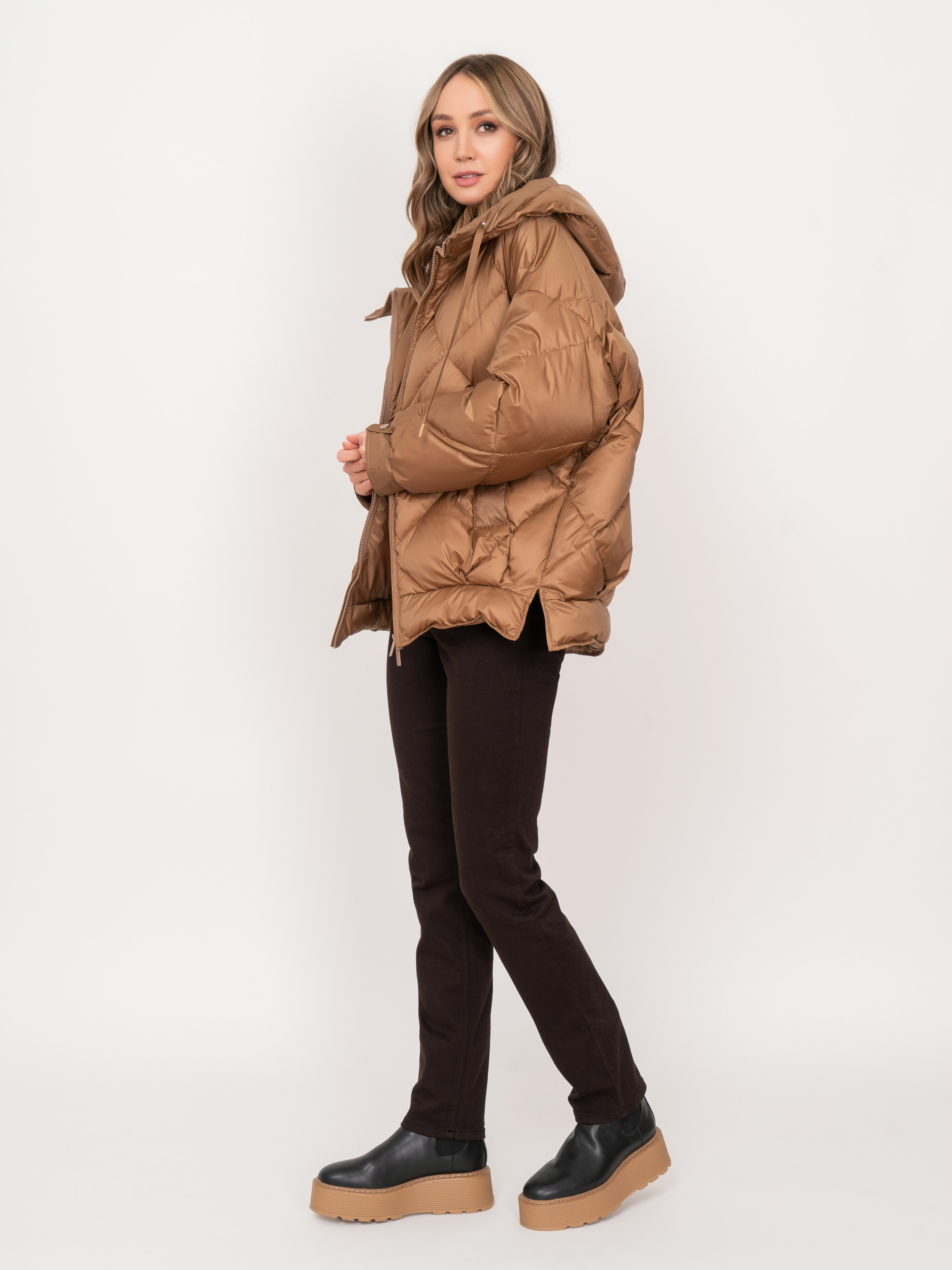 Э34860419 OVALE/м/21-02 Куртка (пуховик) Marella