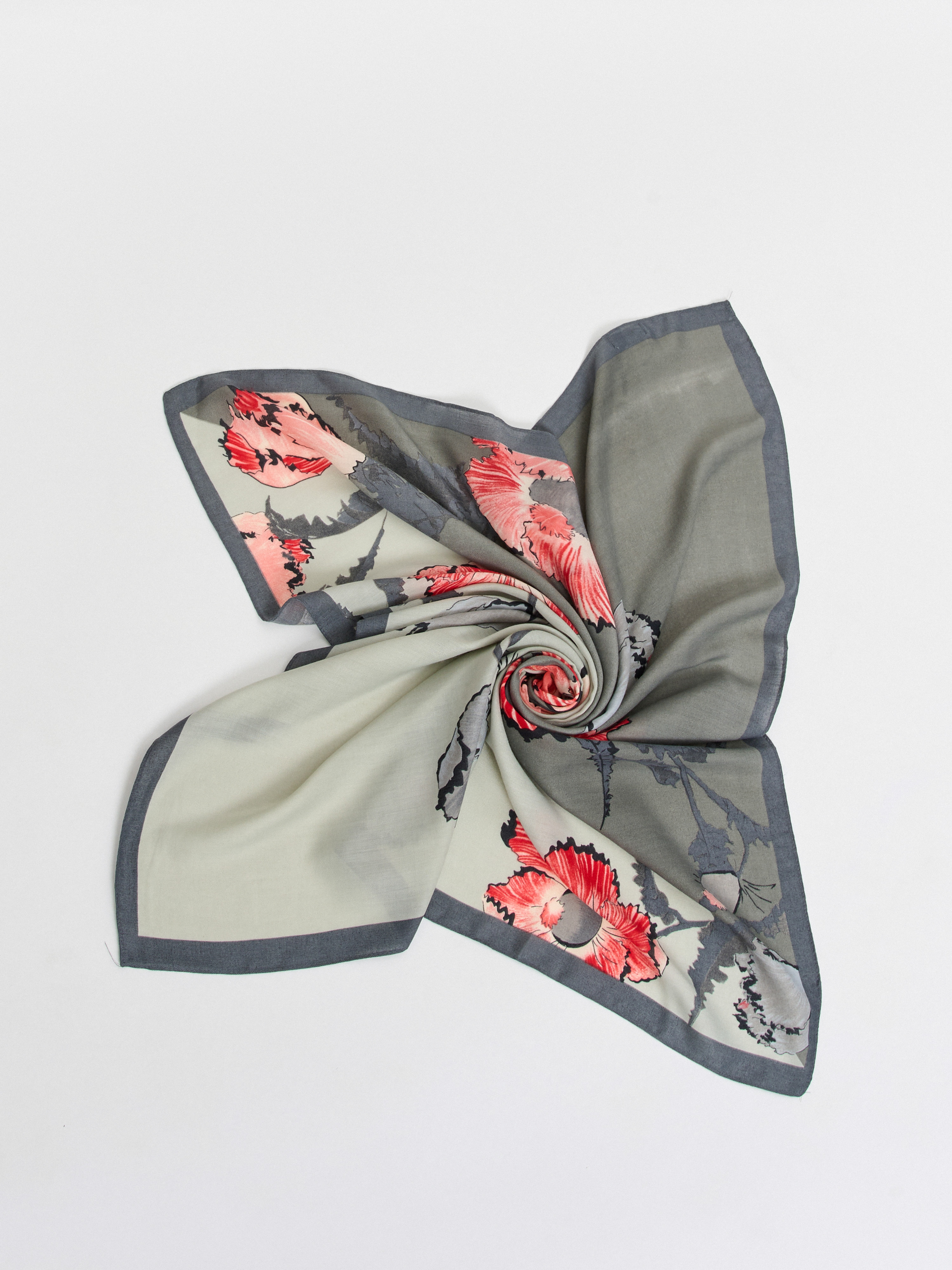 ЭLSZ33-252-19/м/24-02 Платок Labbra