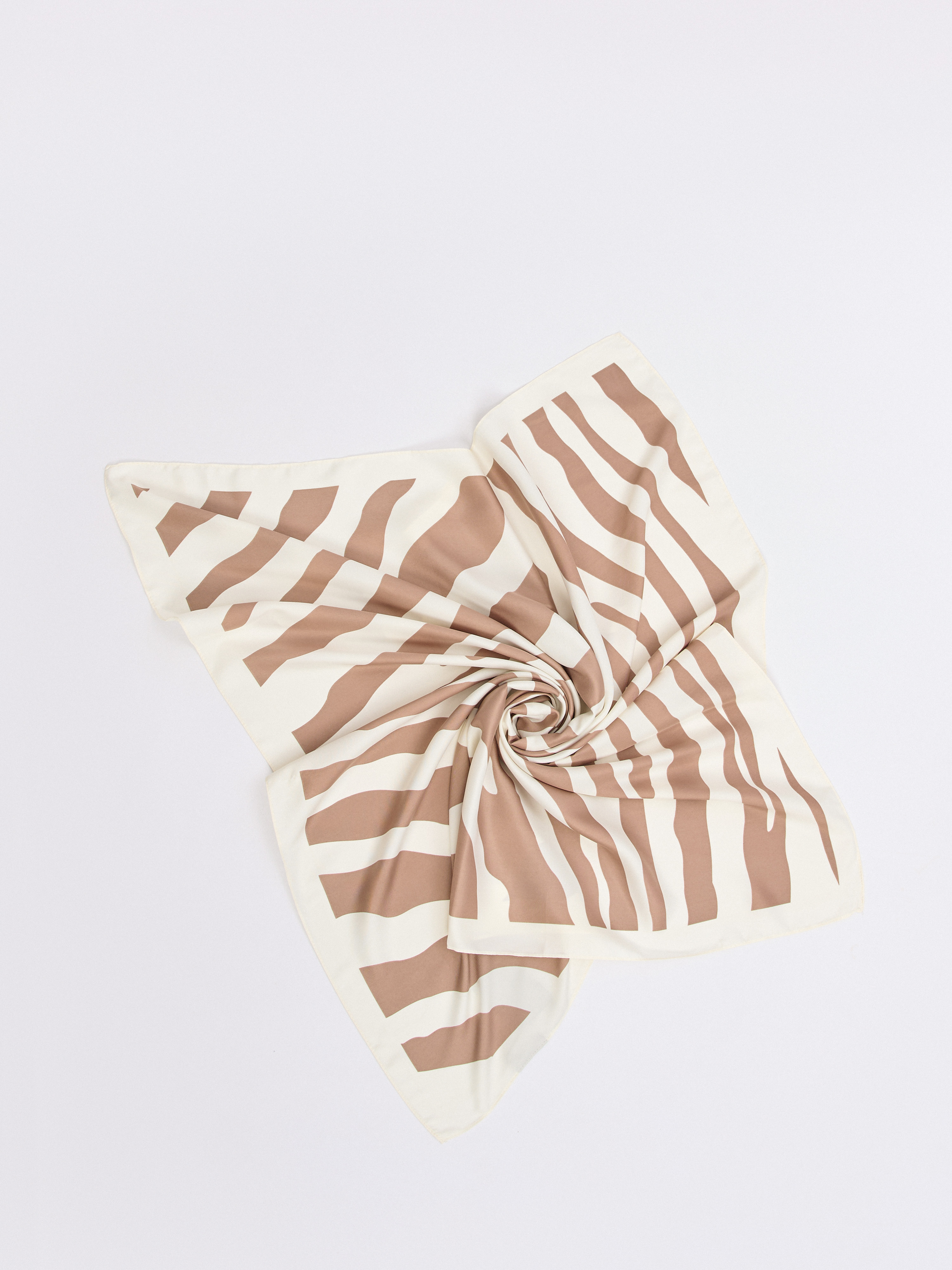 СVFV61-13/м/26-01 Платок A.Fabretti