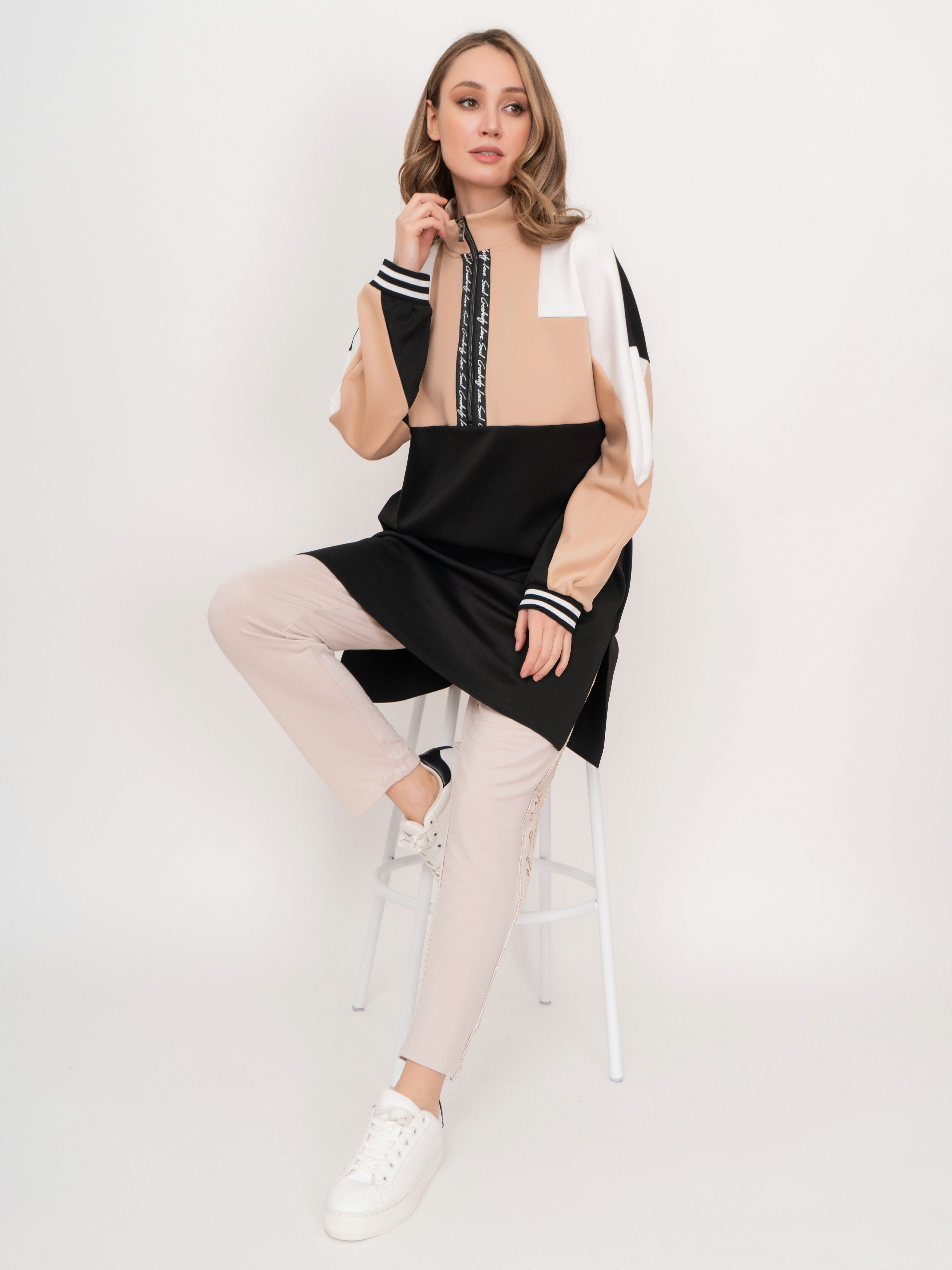 Э871059-26107/22-01 Платье Samoon