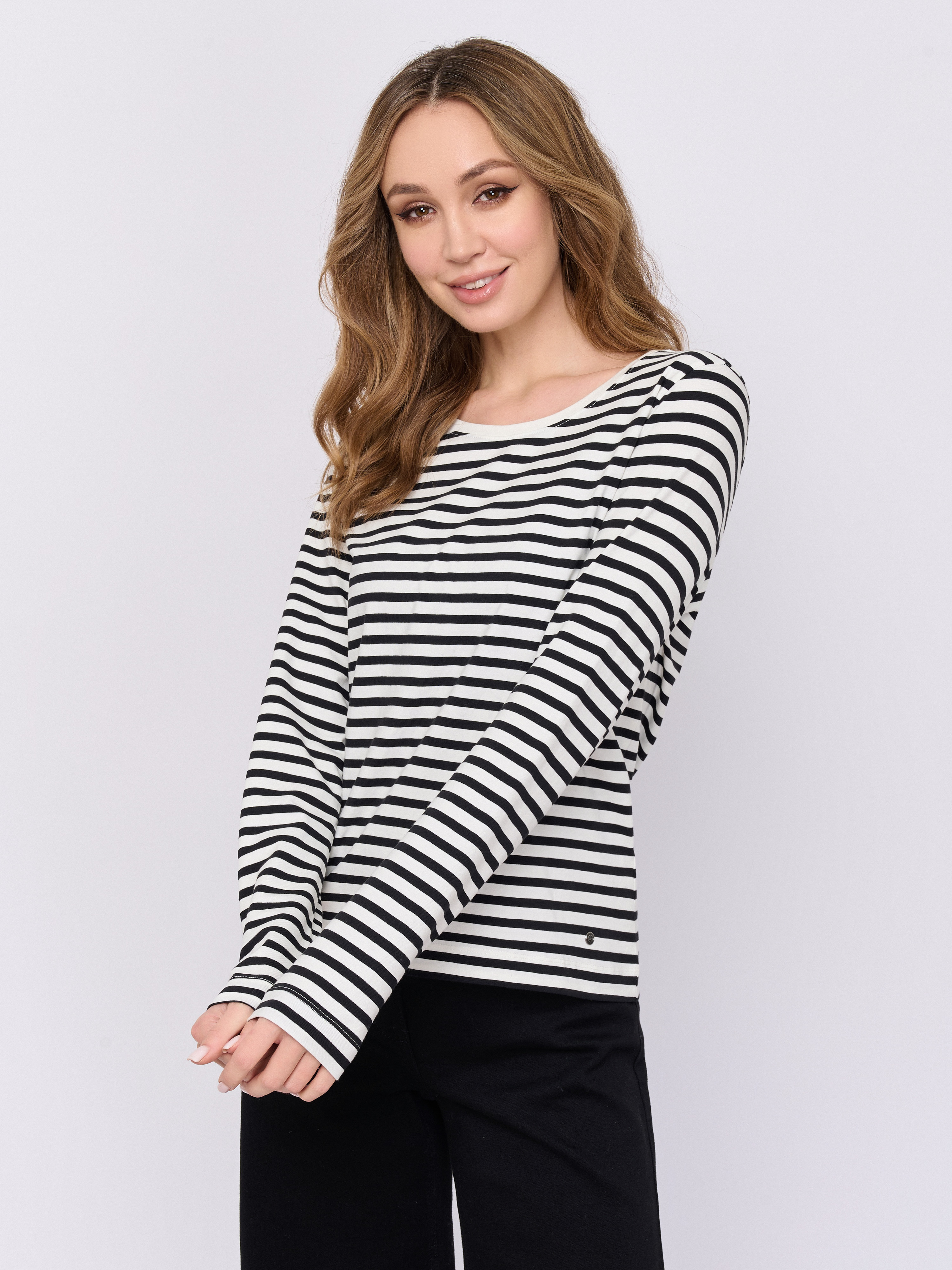 С2386/3181/м/26-01 Фуфайка (футболка) Betty&Co