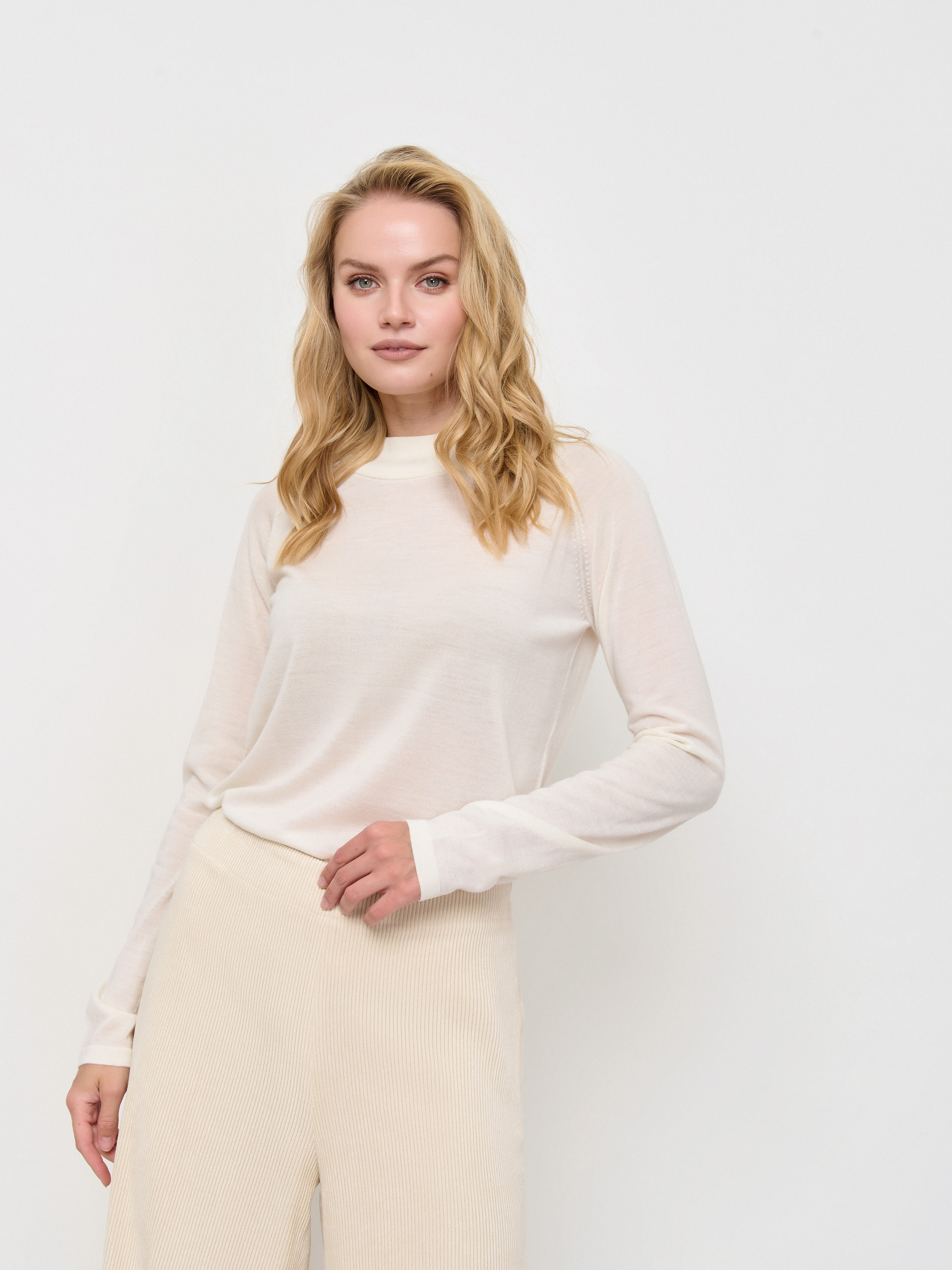 Э842119/2004/м/24-02 Джемпер Unq