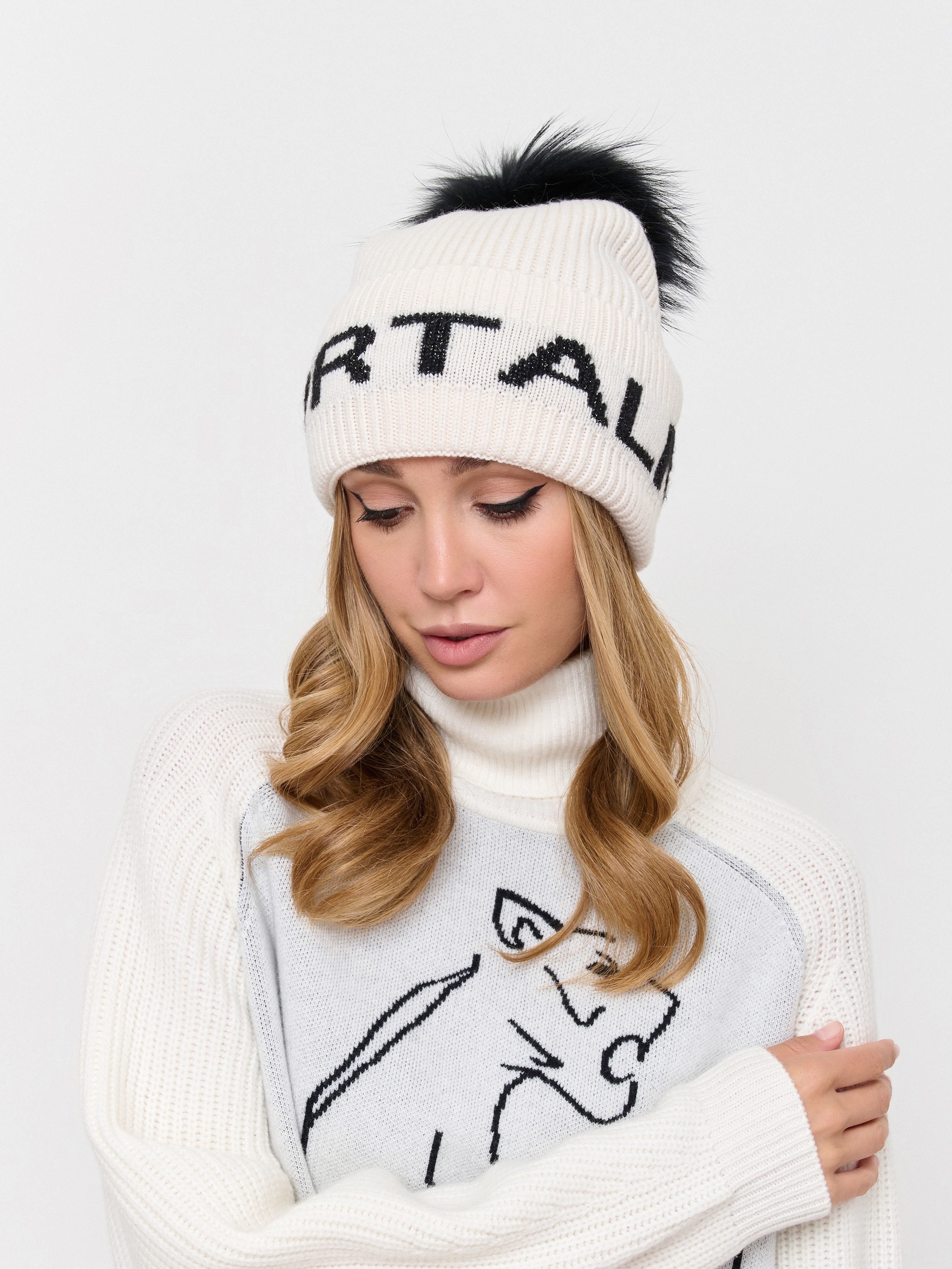 Э18198/10716/24-02 Шапка Sportalm