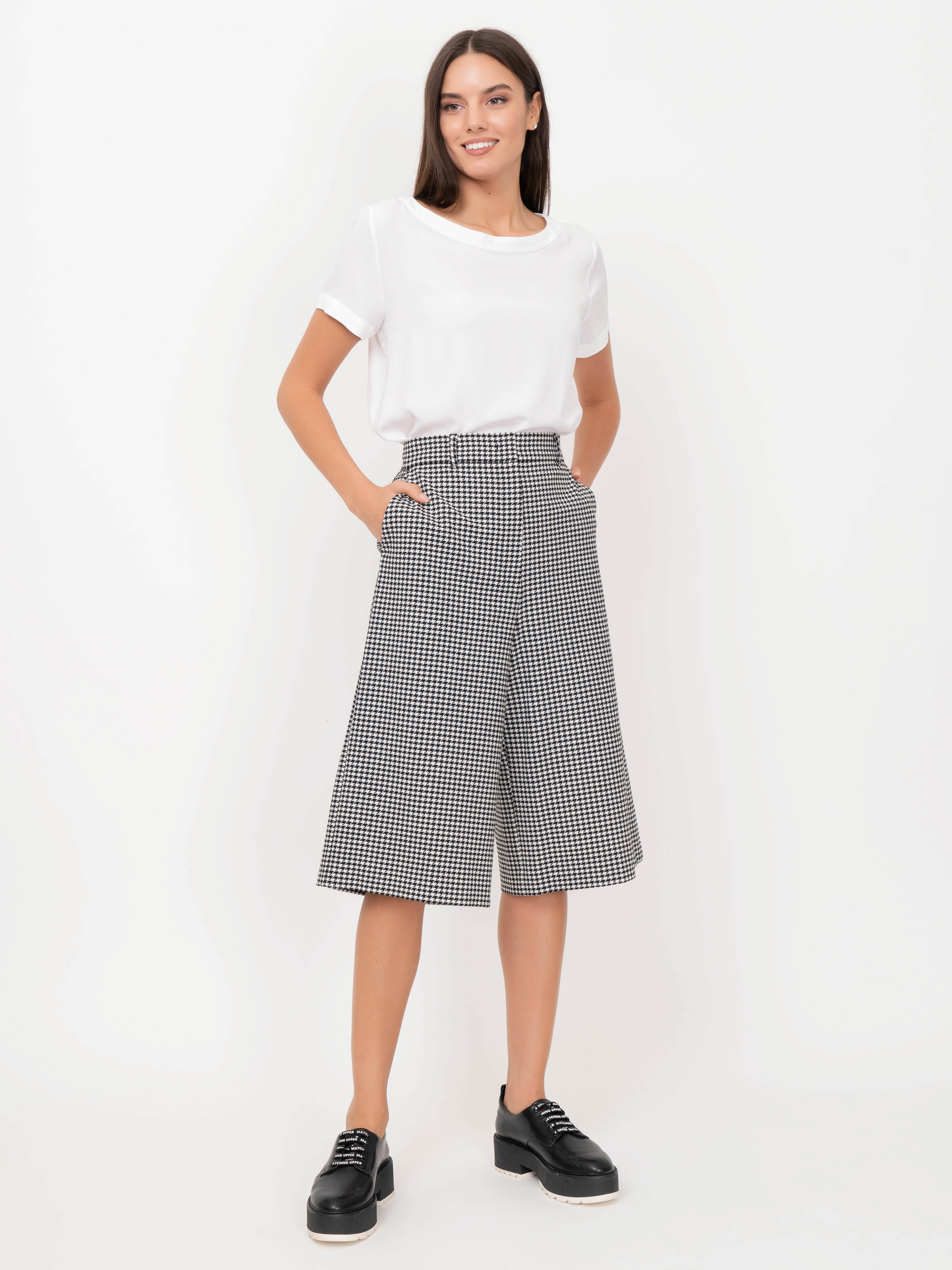 Э31362408 SPIANO/20-02 Шорты Marella