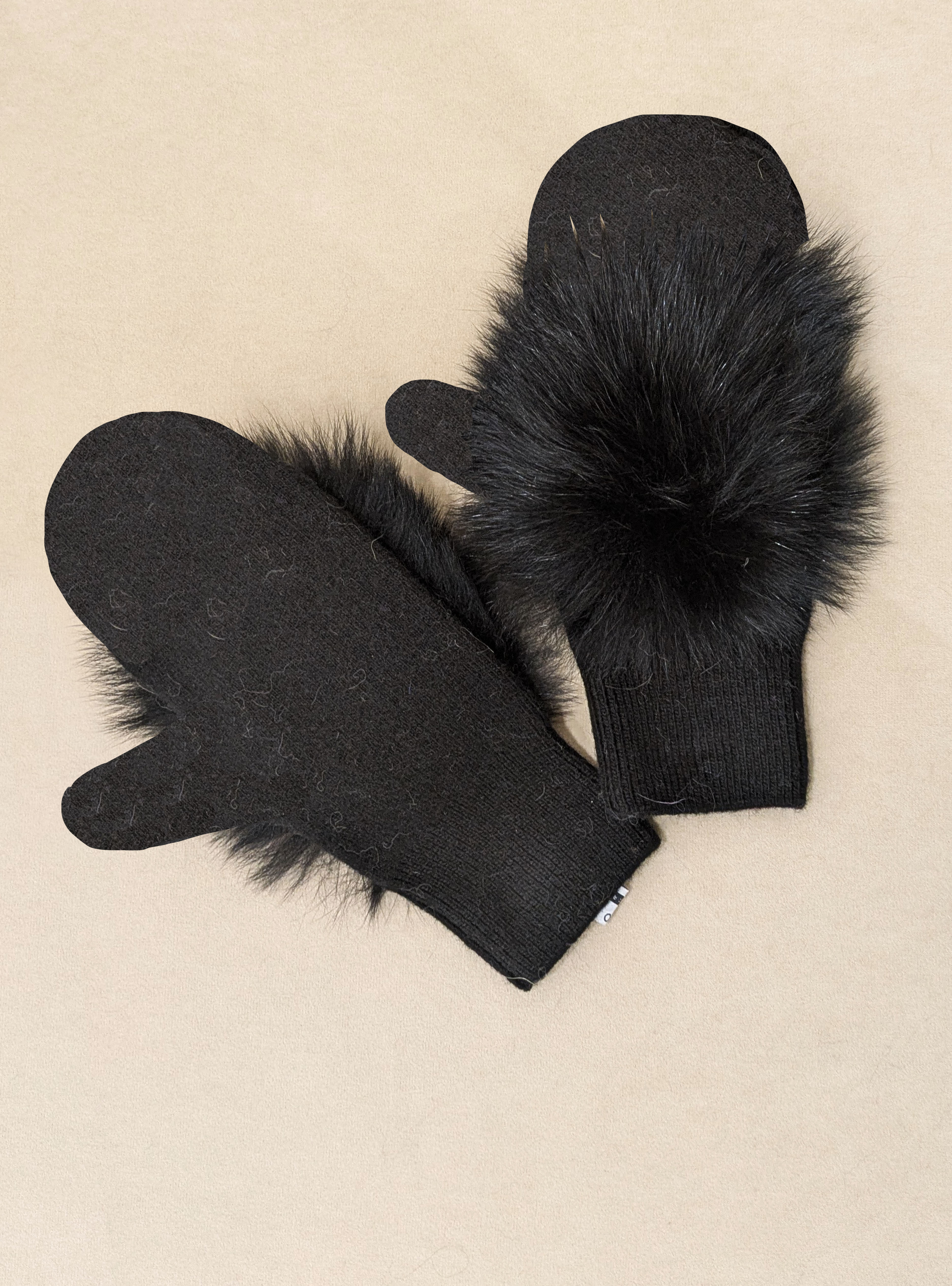 1703-227/26-02 Варежки Franco Vello