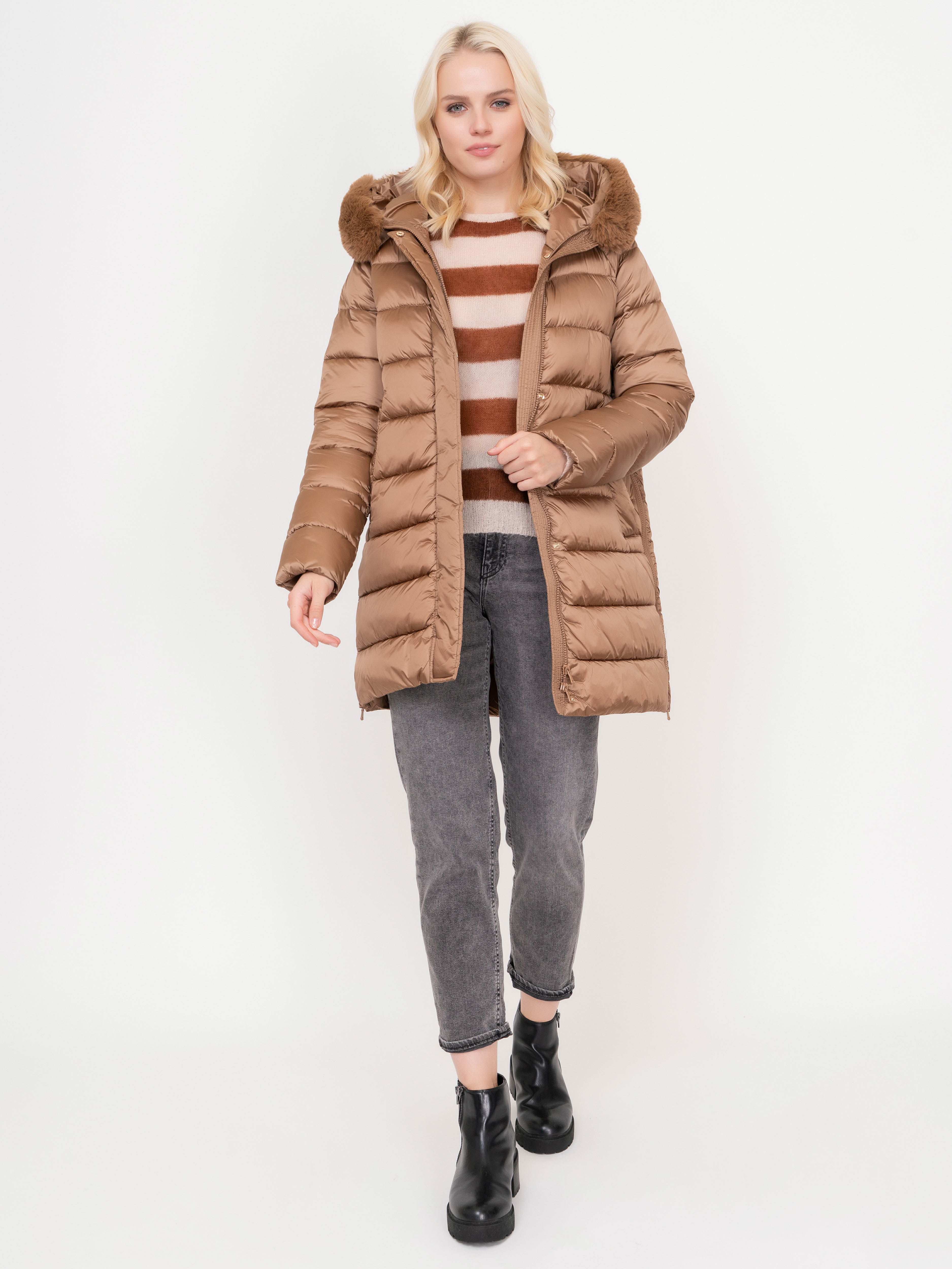 Э54860108 INDIRA/20-02 Пальто EMME