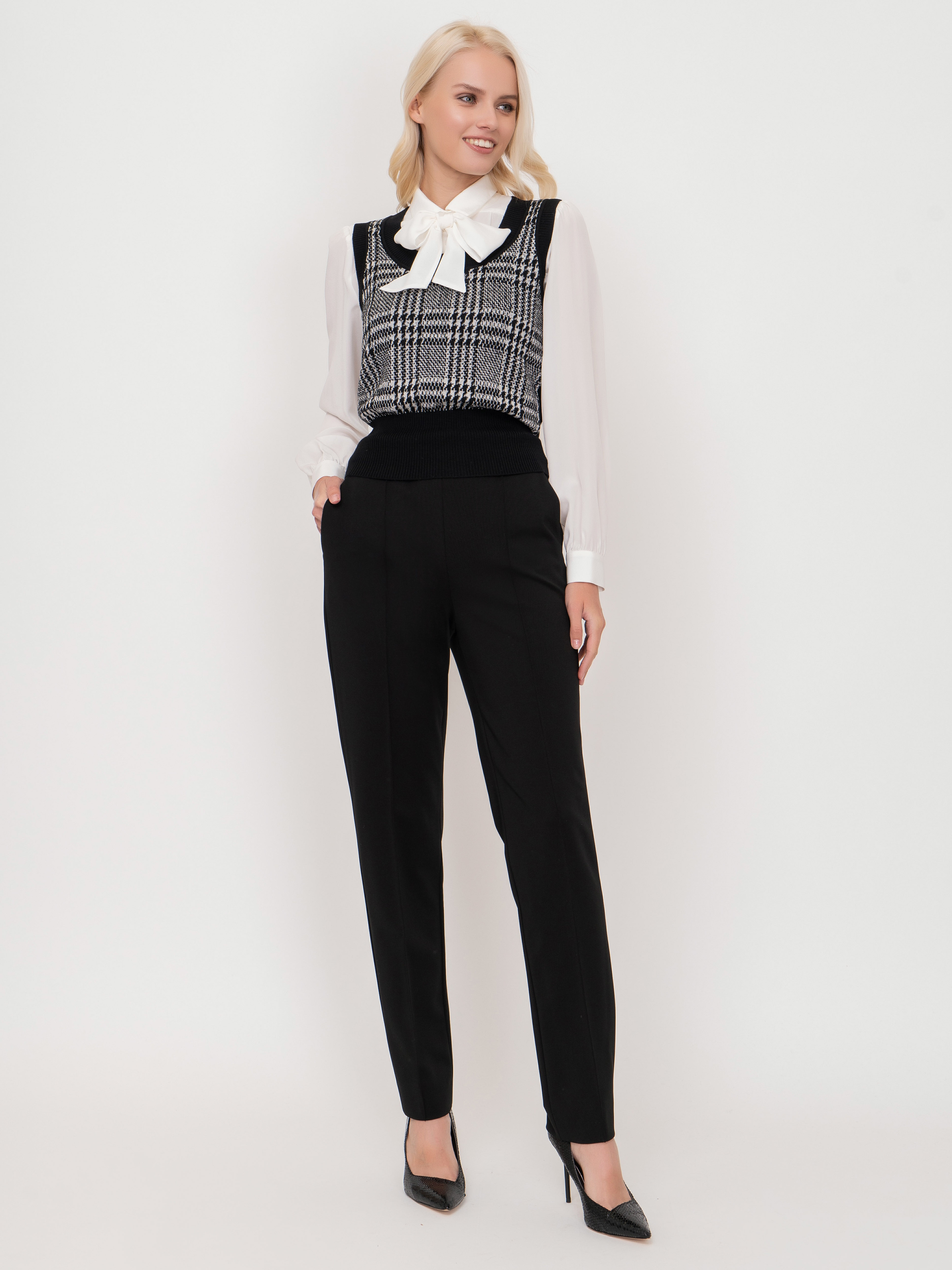 ЭMARBELLA/20-02 Жилет тр. Luisa Spagnoli