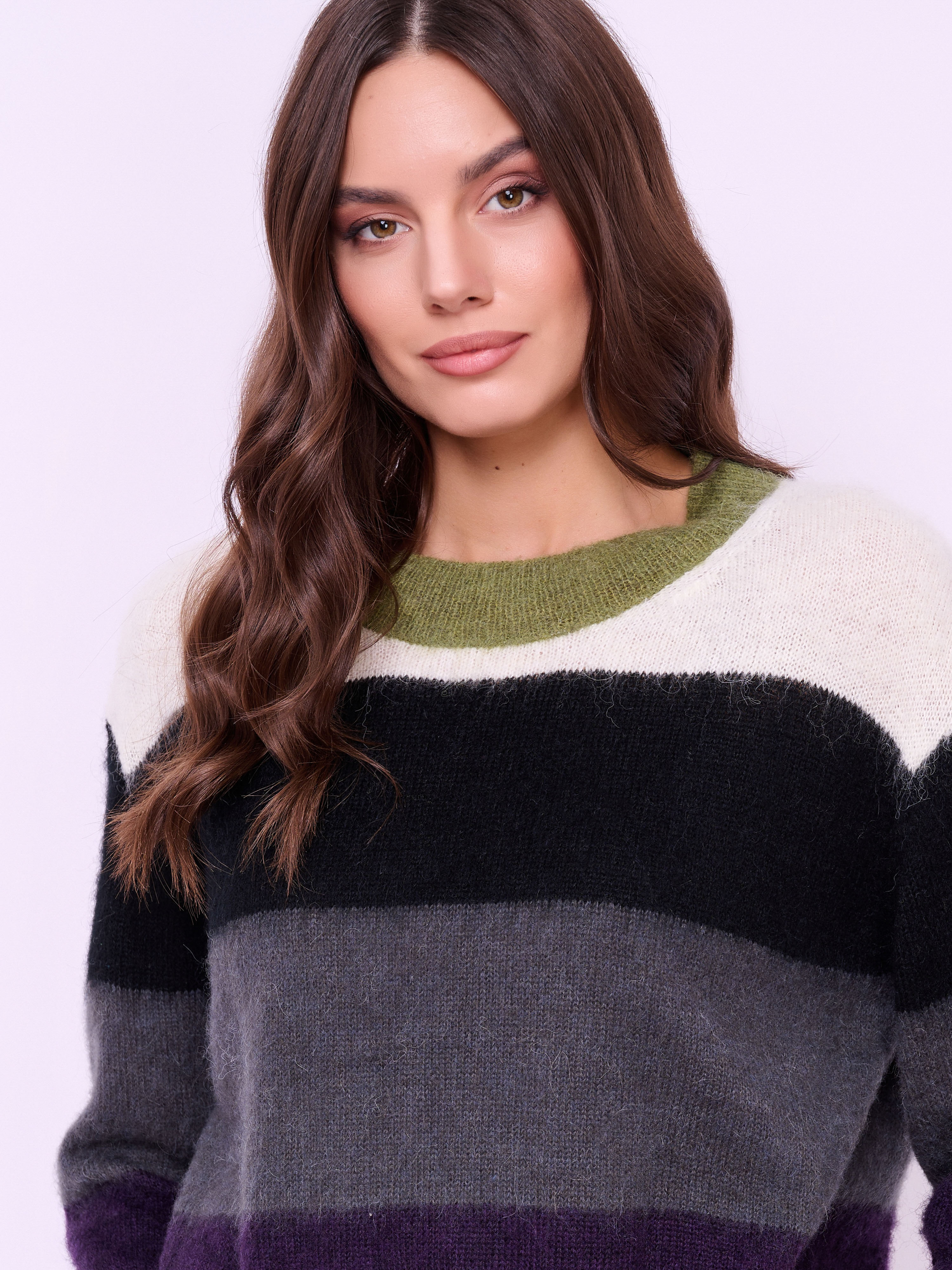 Э832382/20043/23-02 Джемпер Unq