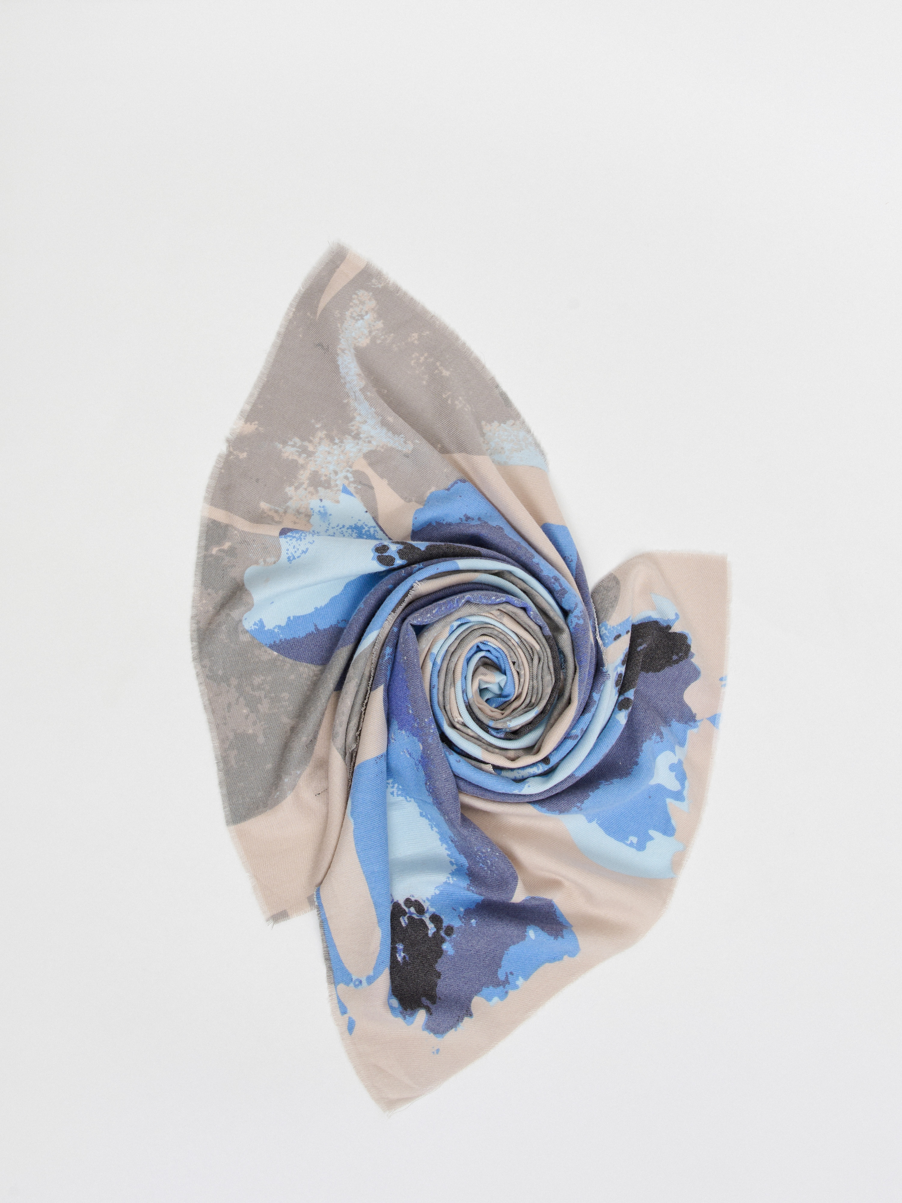 ЭLBL33-336-11/м/24-02 Палантин Labbra