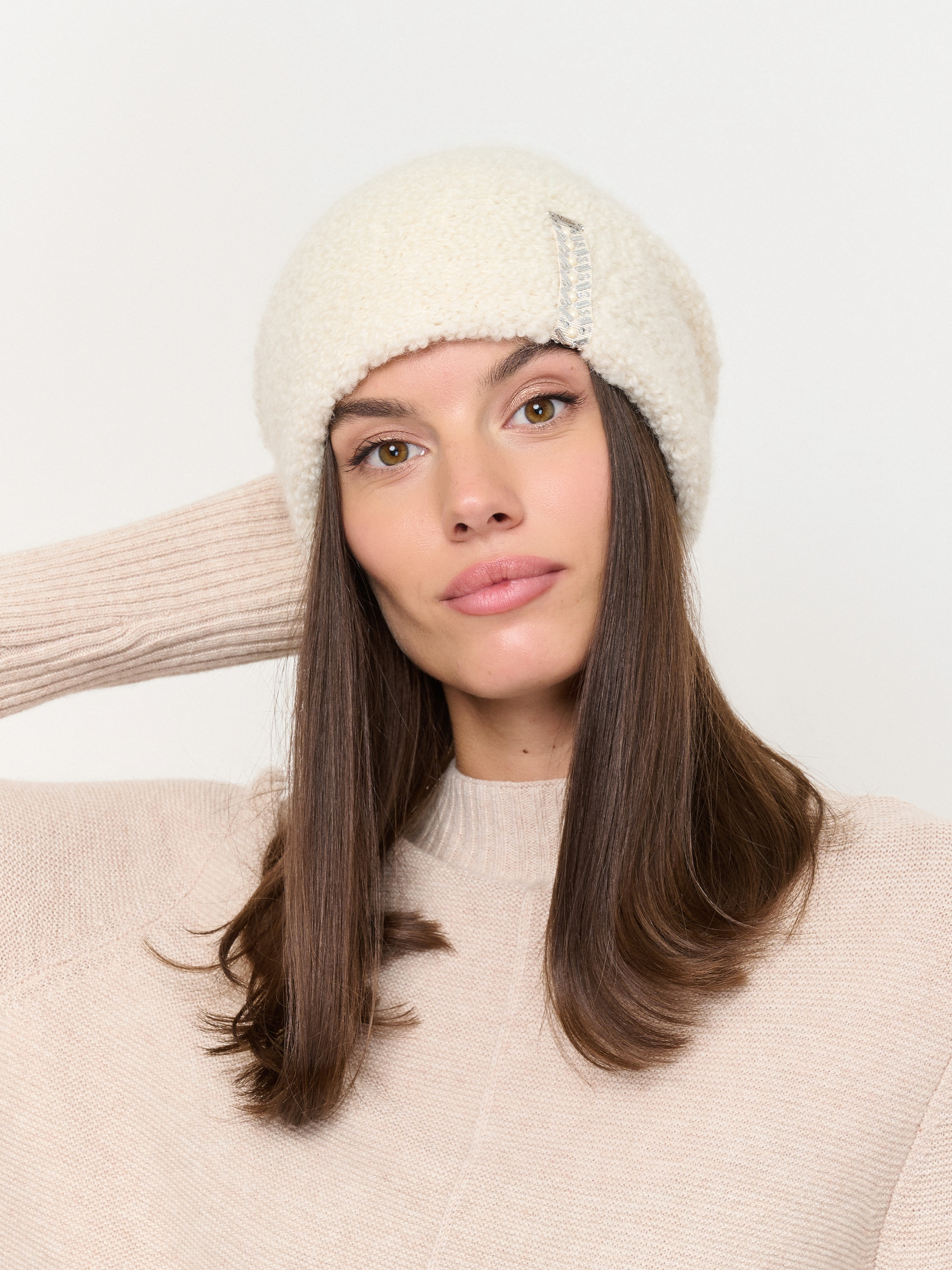 Э1437CY/24-02 Шапка Vizio