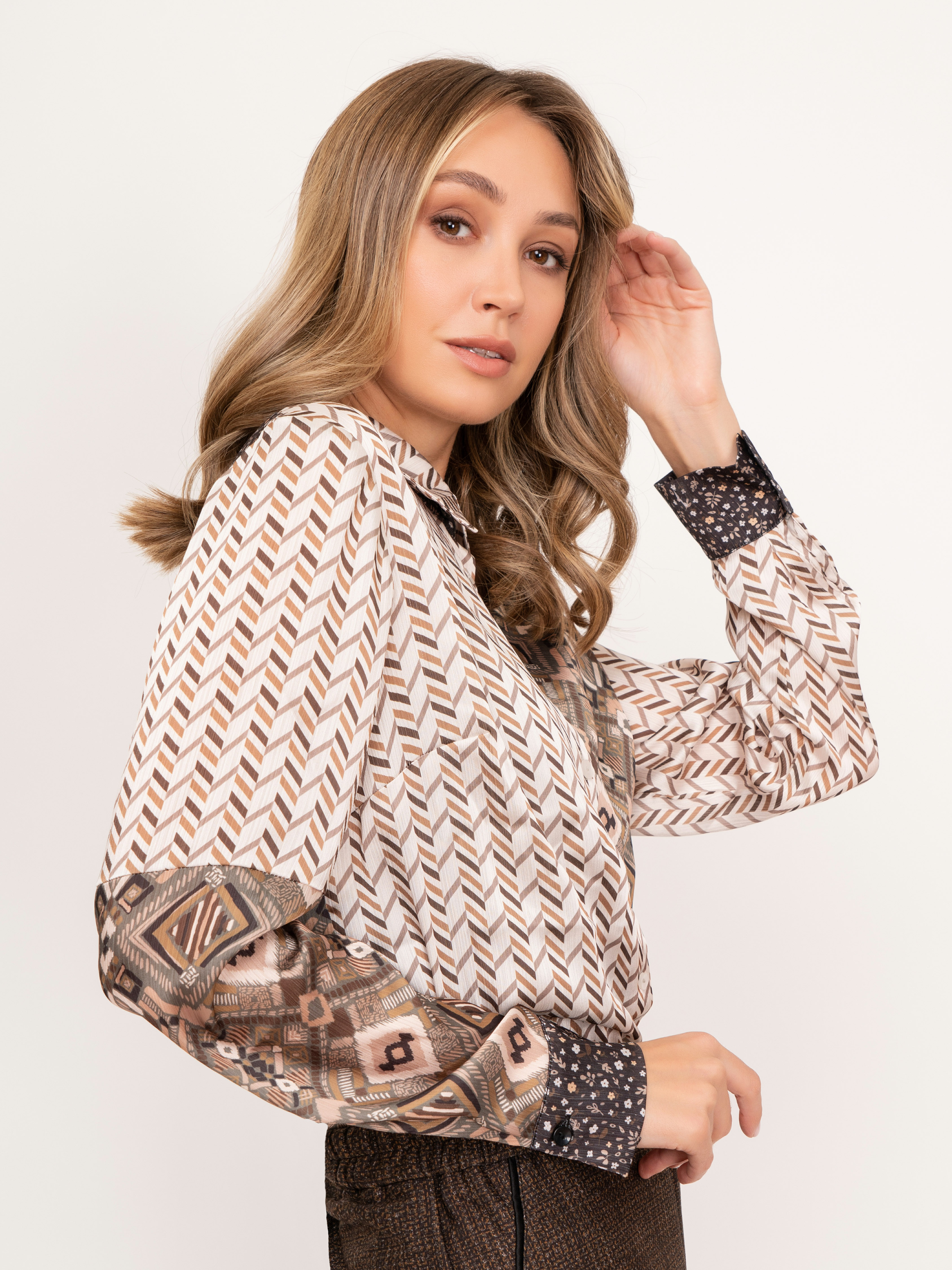 Э2502-223/22-02 Блуза Franco Vello