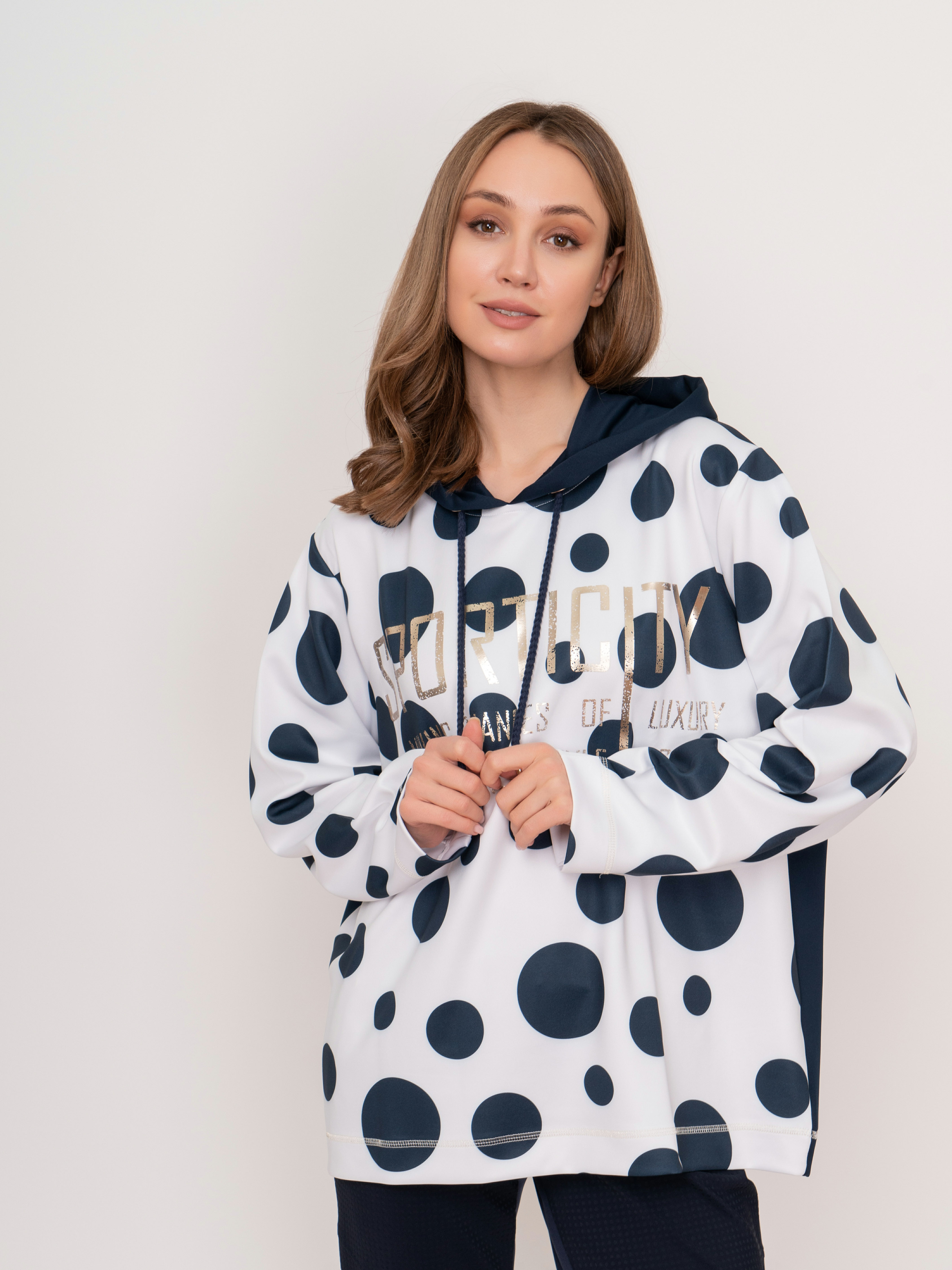 Э97140/11809/22-01 Толстовка Sportalm