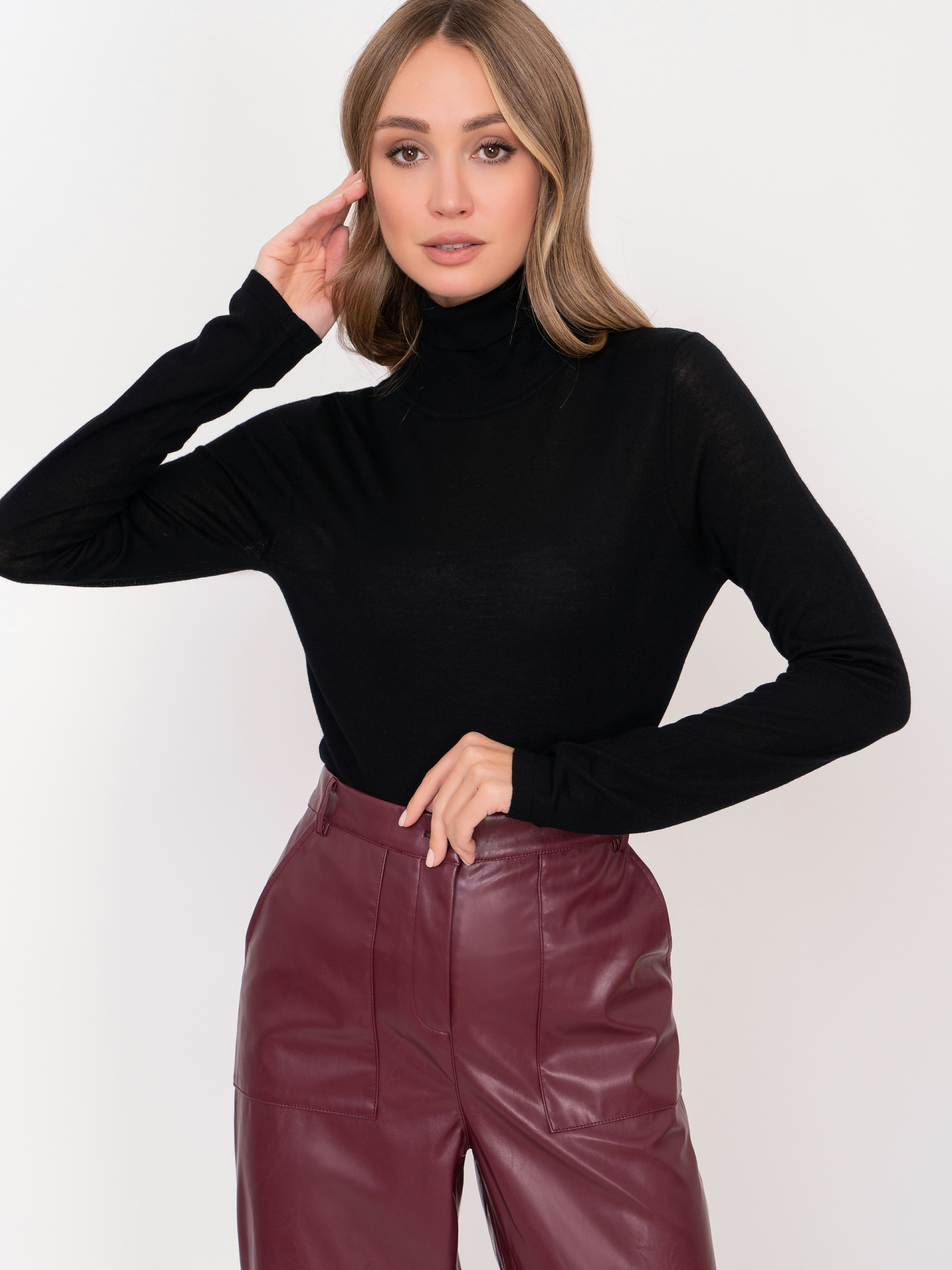 Э812178/20047/21-02 Свитер Unq