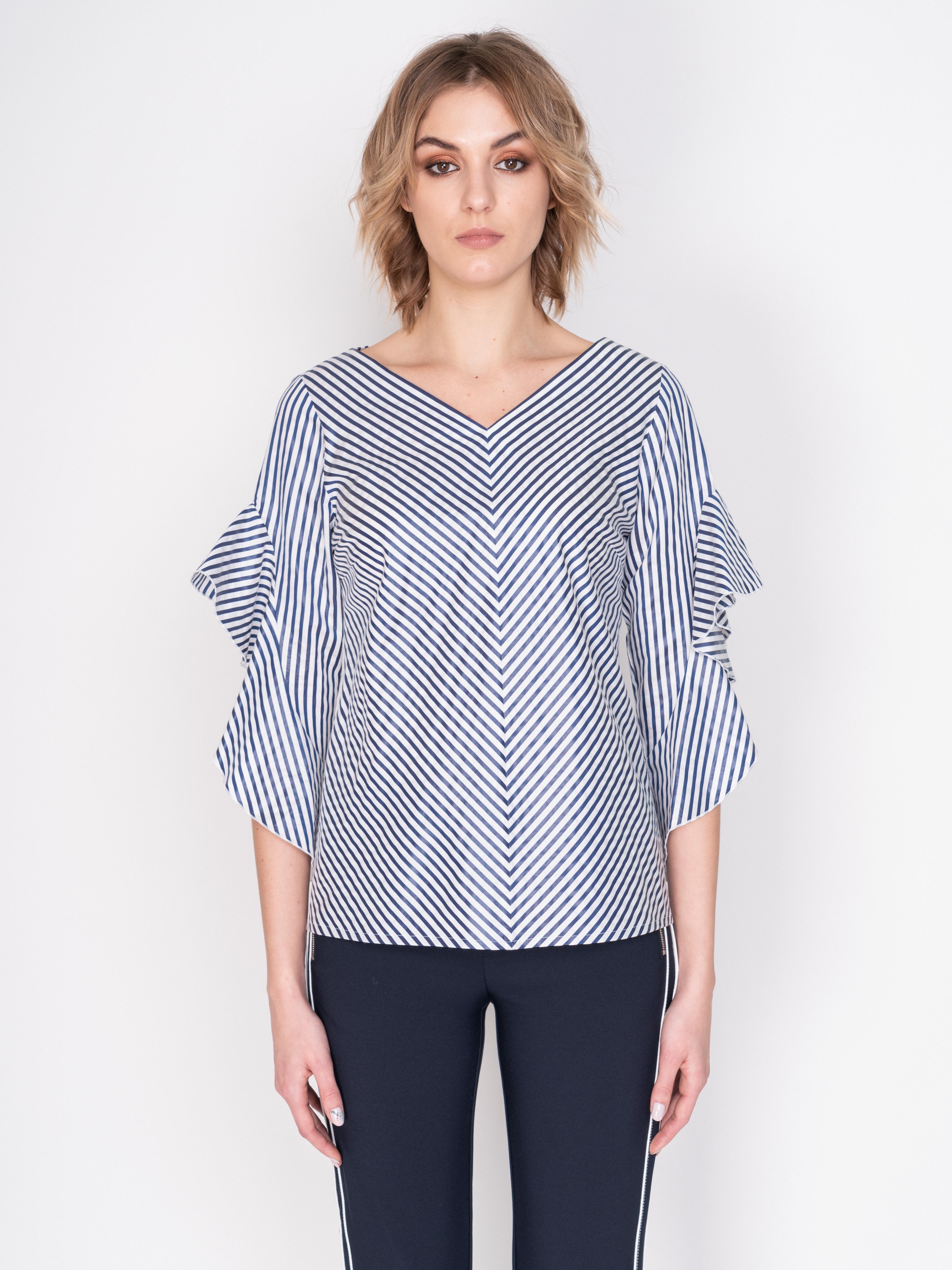 Э48753/19-01 Блуза D.Exterior