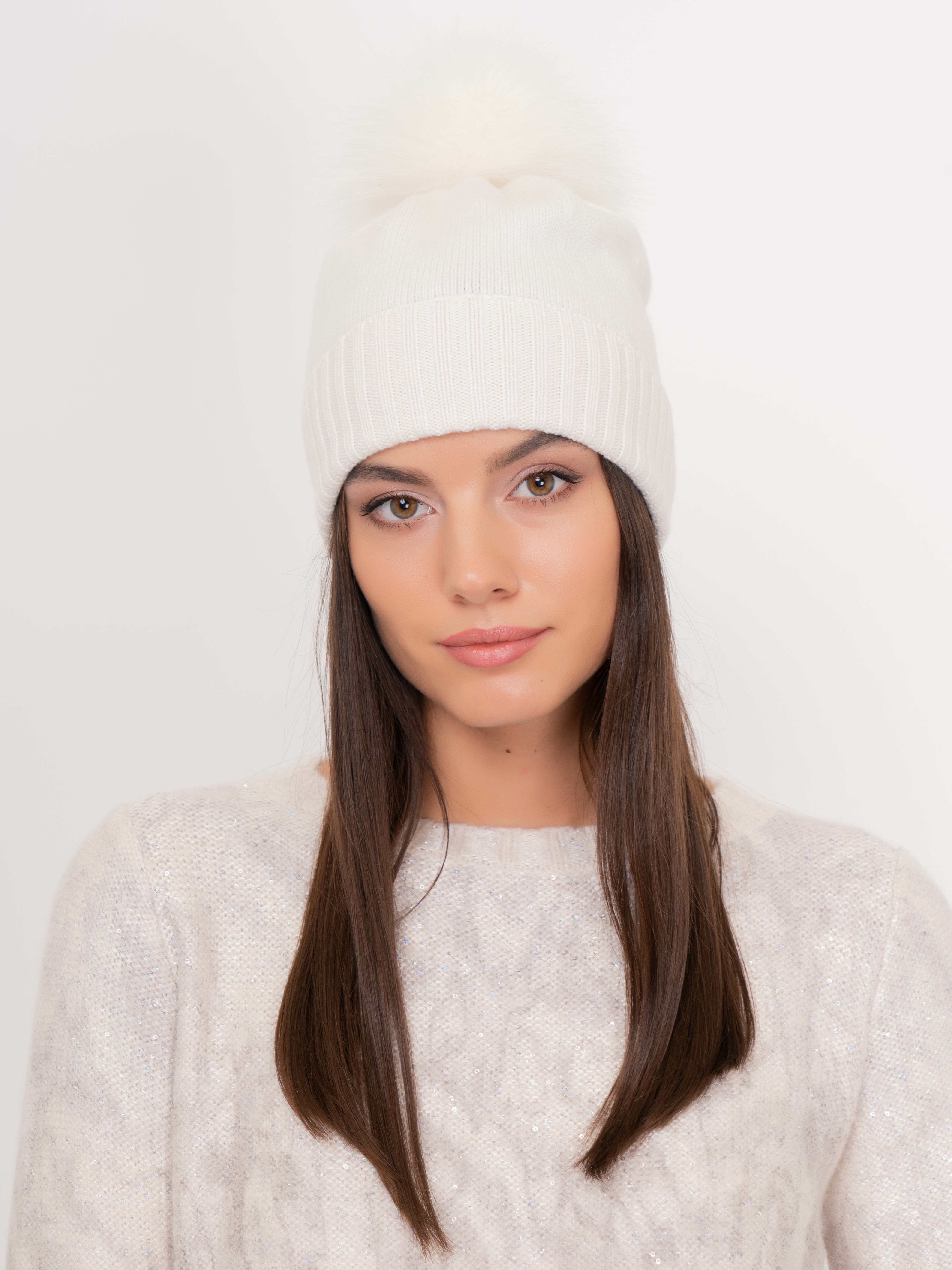 Э51943/20-02 Шапка с помпоном D.Exterior